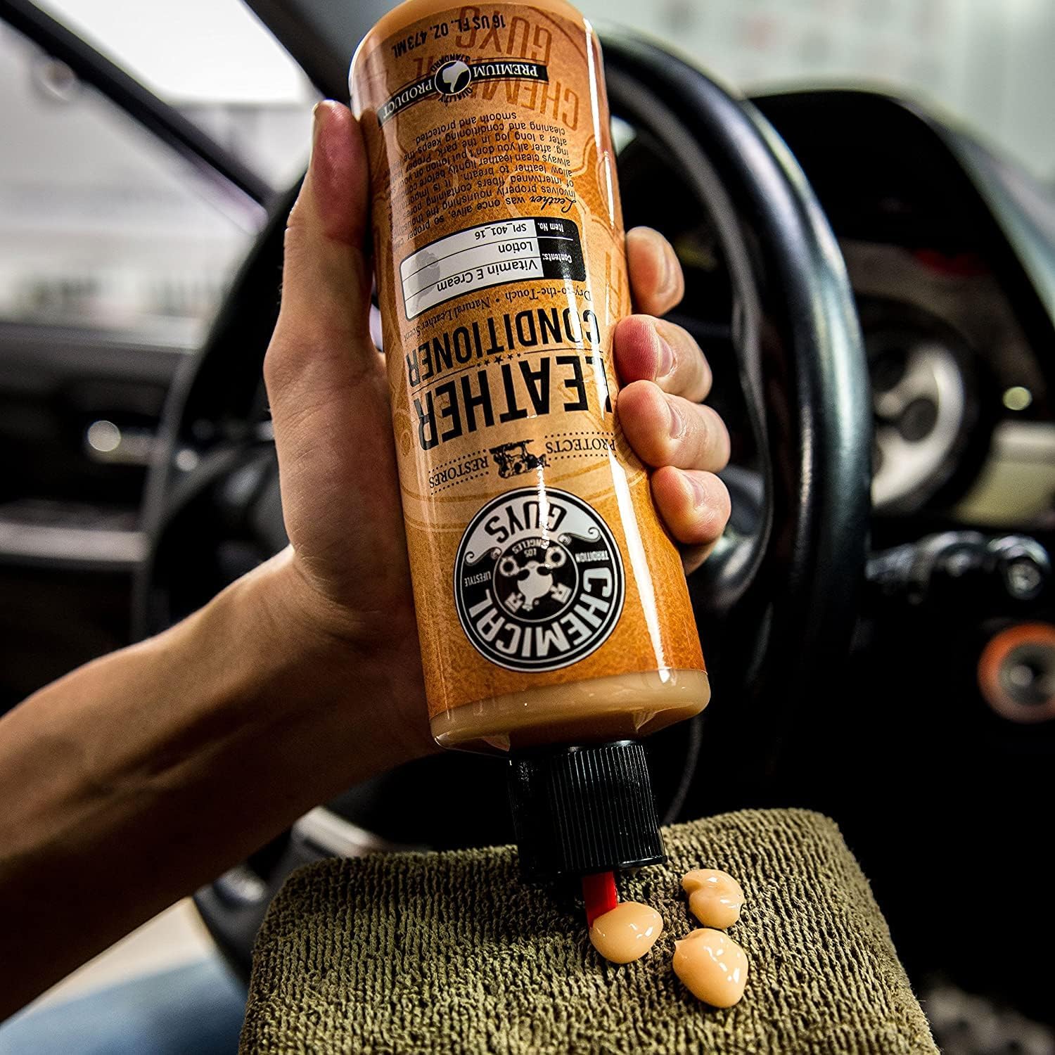 Chemical Guys, Vintage Series Leather Conditioner for Car Interiors, 16 oz | Nourishes and conditions natural, synthetic and faux leather seats, keeping them soft, supple and protected