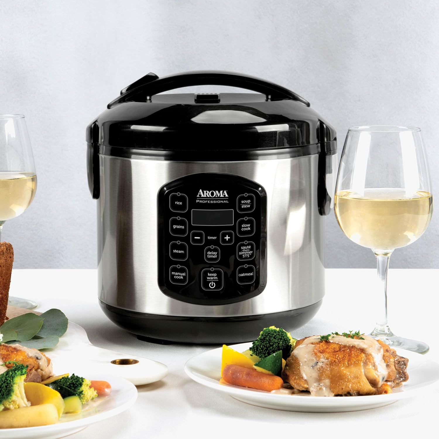 Aroma Housewares 8-Cup (Cooked) (4-Cup UNCOOKED) Digital Rice Cooker and Food Steamer (ARC-914D),White