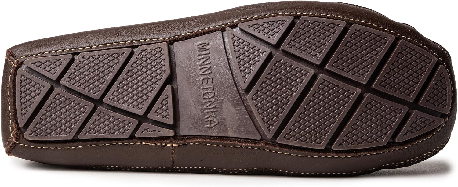 Minnetonka Men's Sheepskin Moose Slipper
