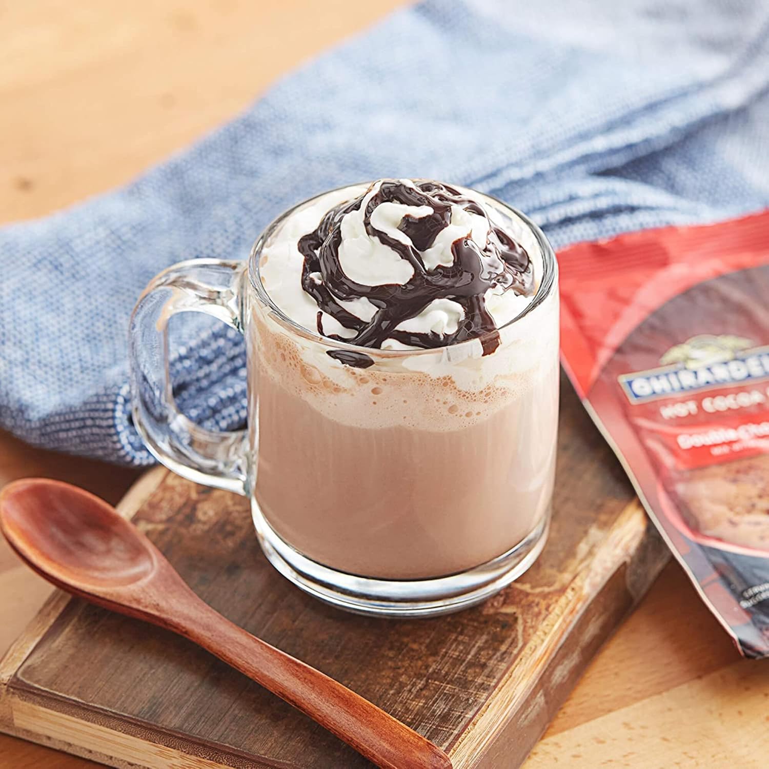 Ghirardelli Double Chocolate Hot Cocoa Mix, Approximately 0.85 oz Packets (Pack of 25) with Cocoa Scoop