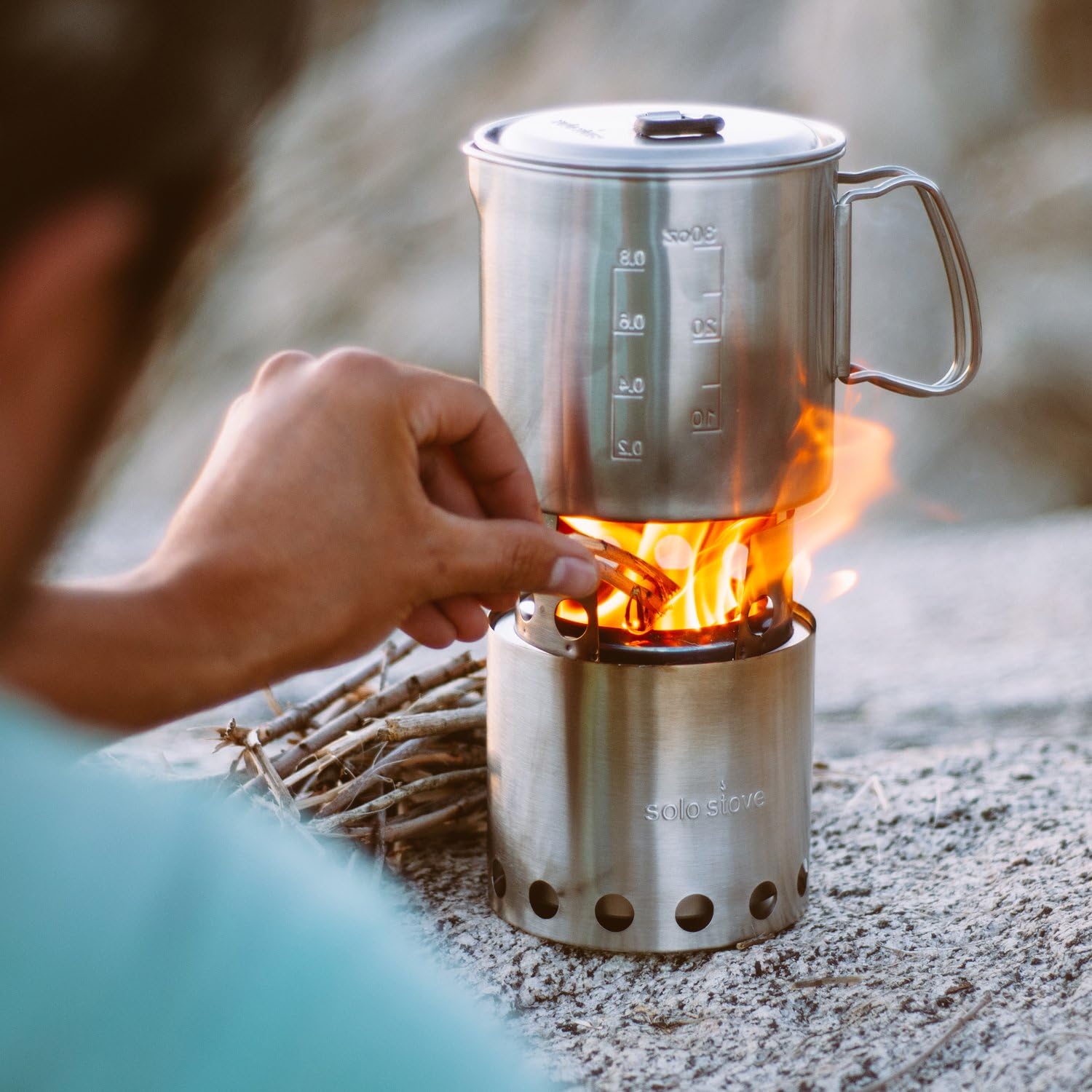 Solo Stove Lite & Pot 900 Set: Portable, Wood Burning Campstove + 900 ml Pot | Incl. Nylon Sack, For 1-2 People, 304 Stainless Steel