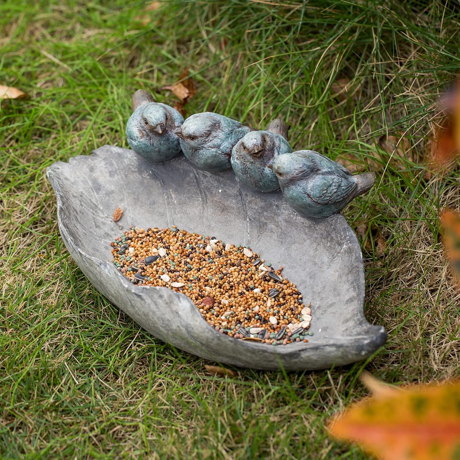 Bird-Feeder Wild Bird-Bath Bowl Outdoors - Garden Decor Polyresin Birds on Leaf 12.4 * 7.5 * 4.1 Inch-Newman House Studio
