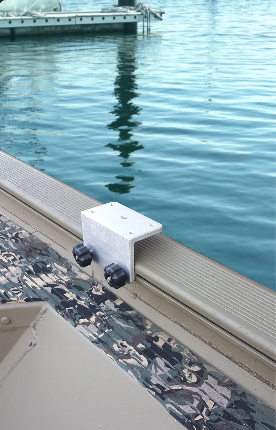 Brocraft Universal 90 Degree Boat Gunnel Track System Bracket