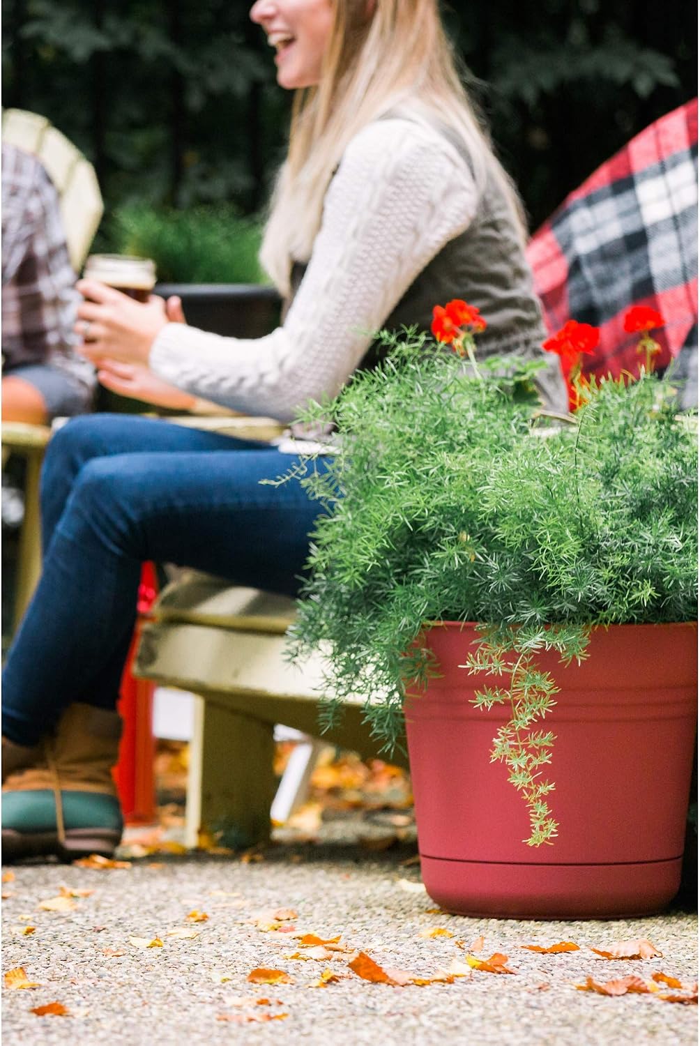 Bloem Saturn Planter with Saucer, 10", Calypso (SP1027)