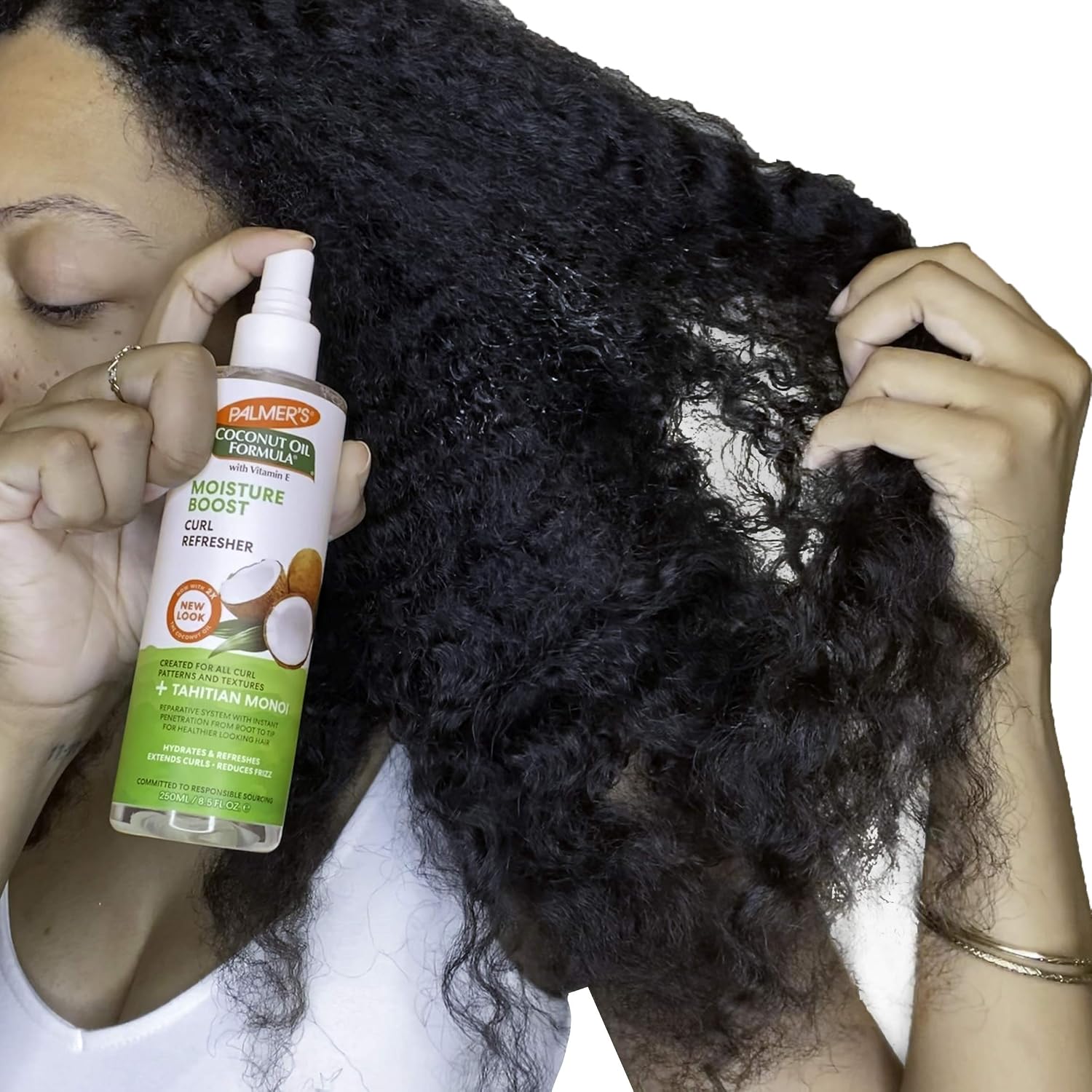 Palmer's Coconut Oil Moisture Boost Curl Refresher Spray (8.5 Ounces)