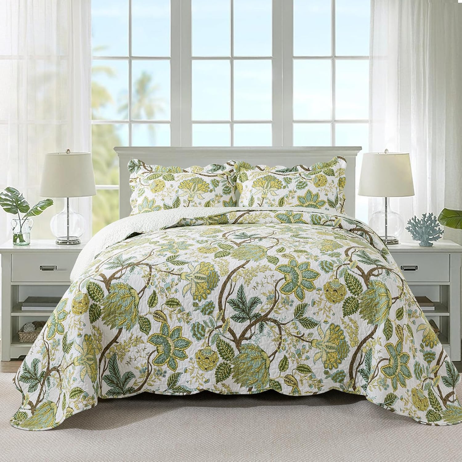 Travan Queen Quilt Set 3-Piece Bedspread Quilted Oversized Lightweight Microfiber Coverlet Set with Shams Violet Purple Floral Pattern Quilted