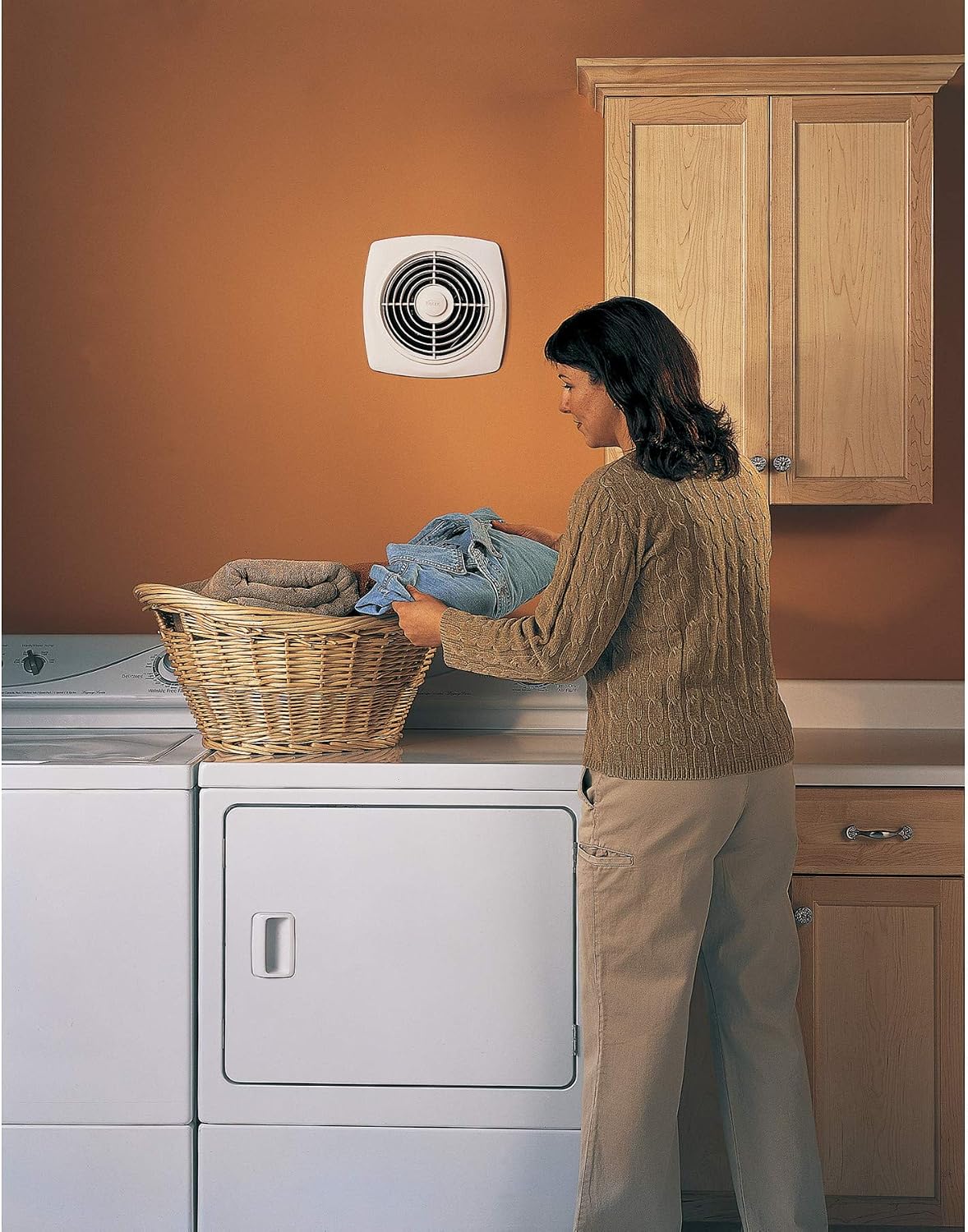 Broan-NuTone 509 Through-the-Wall Ventilation Fan White Cover, 200 CFM, 8.5 Sones, 8"
