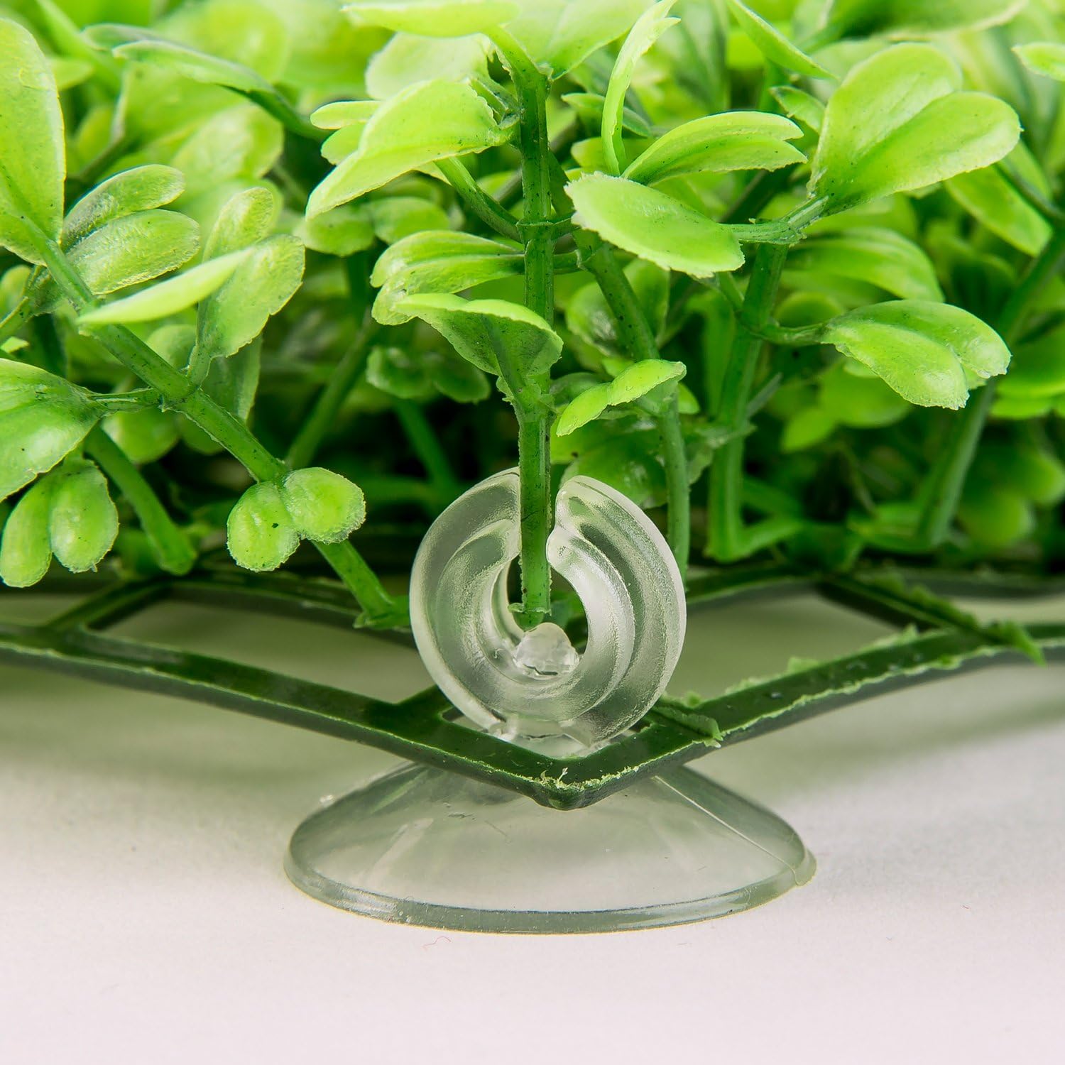 SLSON Aquarium Decorations Grass Artificial Plastic Lawn 9 inches Square Landscape Green Plants for Saltwater Freshwater Tropical Fish Tank Decoration