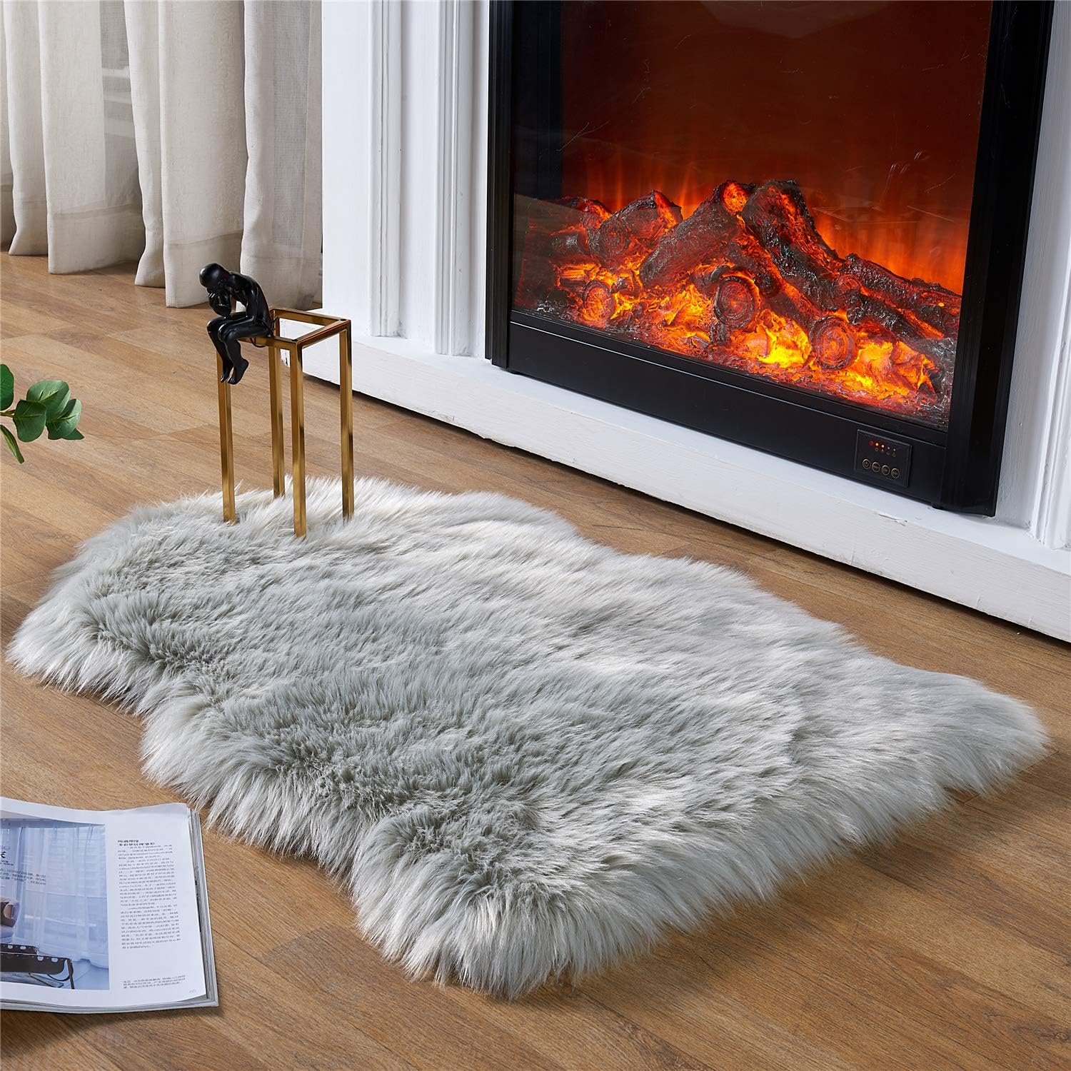 EasyJoy Ultra Soft Fluffy Shaggy Area Rug Faux Fur Rug Chair Cover Seat Pad Fuzzy Area Rug for Bedroom Floor Sofa Living Room (2 x 6 ft Sheepskin