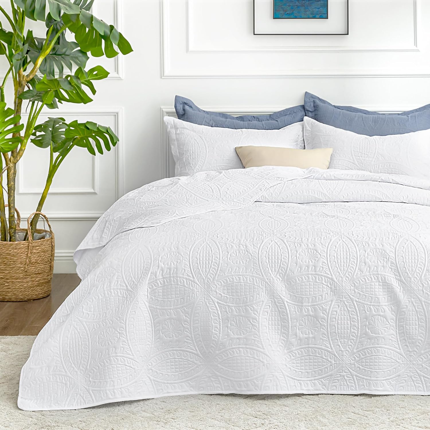 Love's cabin Quilts for Queen Bed Blue Bedspreads - Soft Bed Summer Lightweight Bedspread Comforter - Modern Style Coin Pattern Coverlet for All