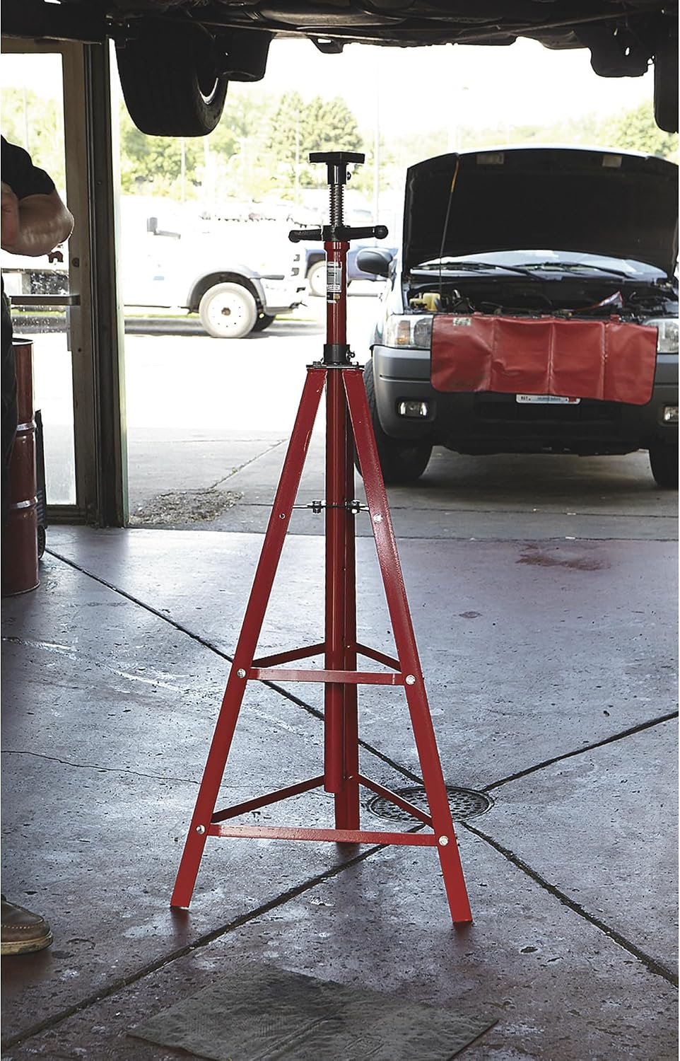 Strongway 2-Ton Tripod Under-Hoist Stand, 48.75in.-80.5in. Range | Stable vehicle service, Controlled lifting and positioning, Professional garage use