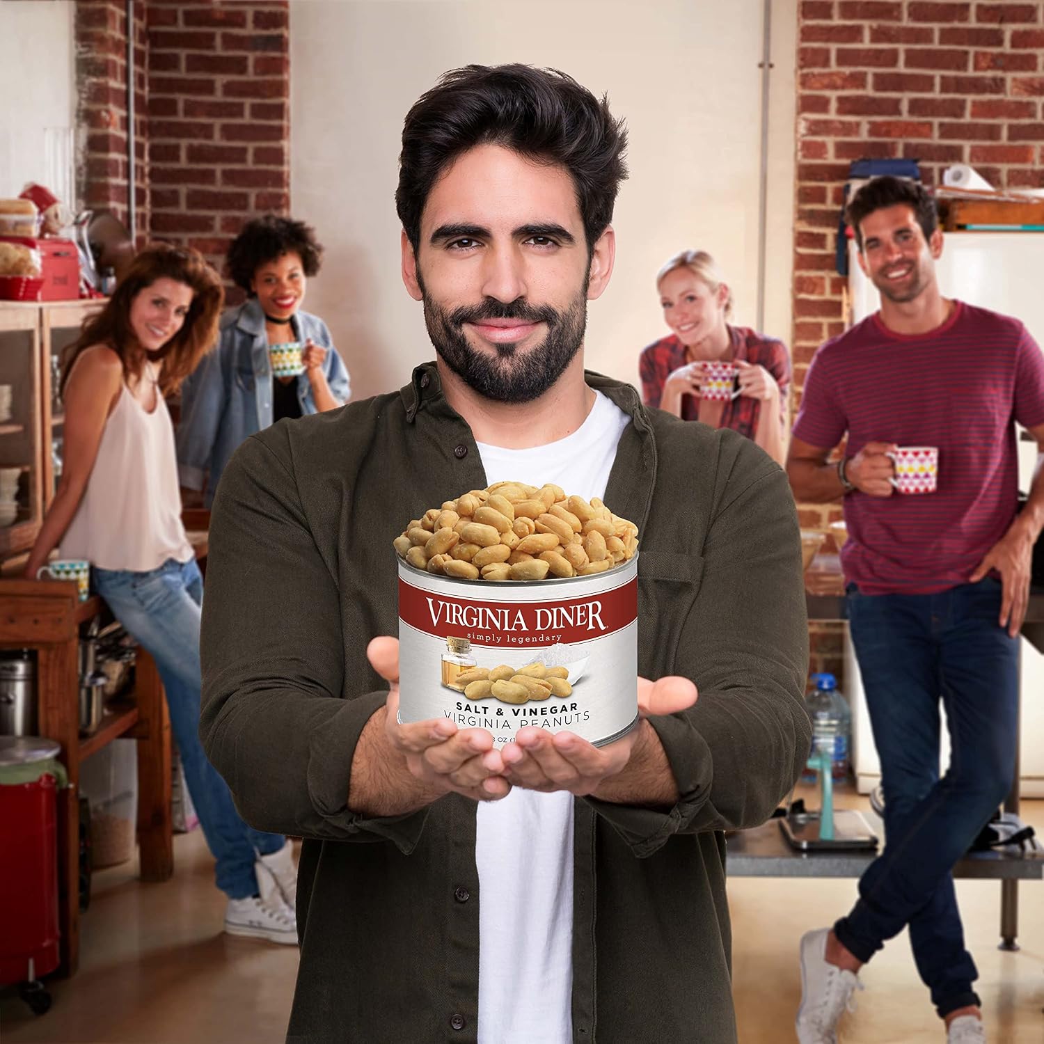 Virginia Diner Zatarain's Spicy Cajun Peanuts - Gourmet Cajun Peanuts Non-GMO, Preservative Free Gifts from Virginia Since 1929-18 Oz Can