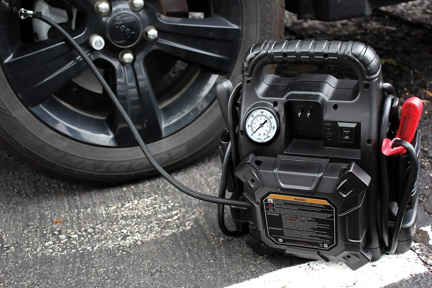 Clore Automotive Jump-N-Carry JNC550A 1100 Peak Amp Jump Starter with Air Compressor , Black