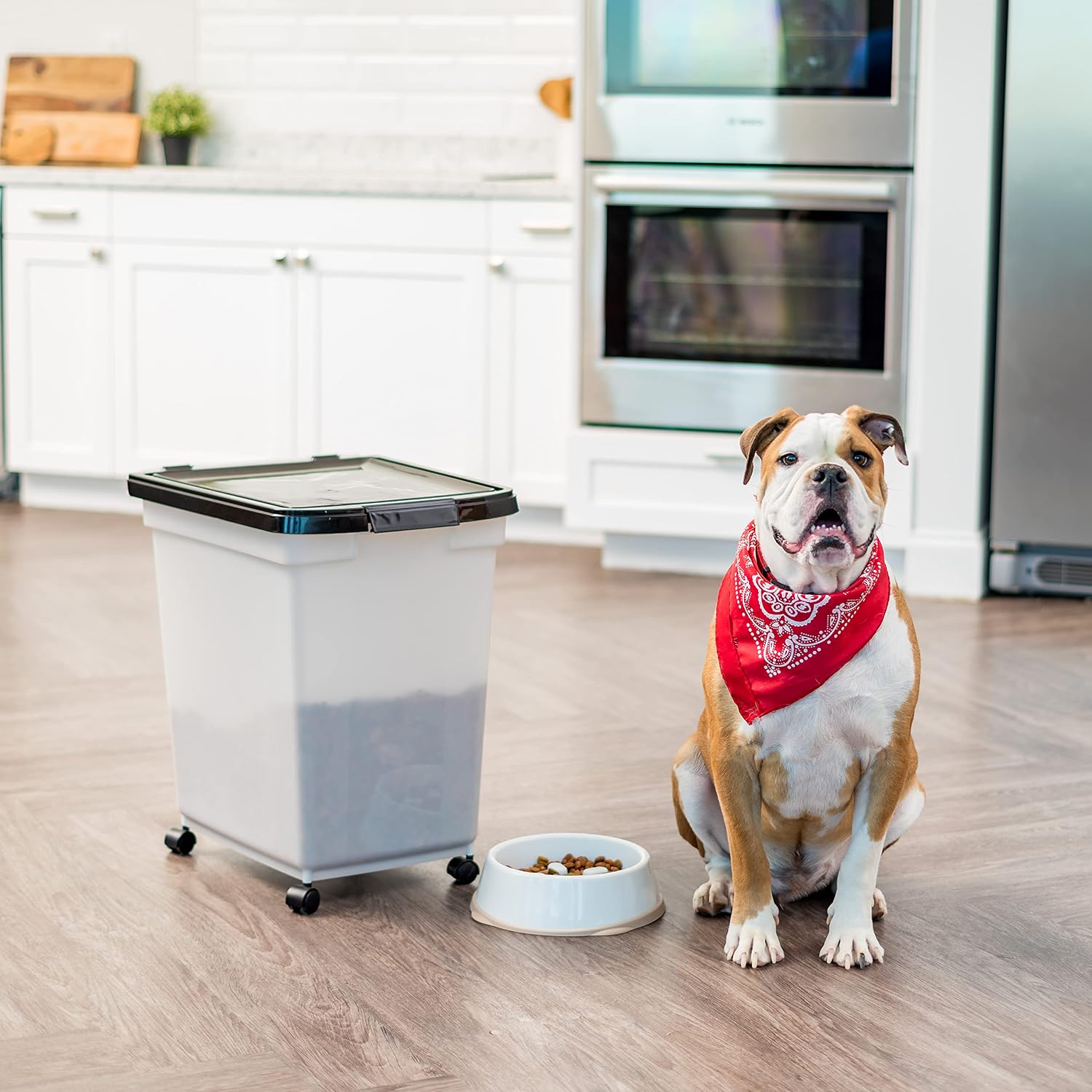 IRIS USA Dog Food Storage Container, Up to 25 lbs, Black, Made in USA | Wheels for Mobility, Airtight Seal, BPA-Free, Best for Bird Seed, Cat food, Cat Litter, Chicken Feed, Pellets