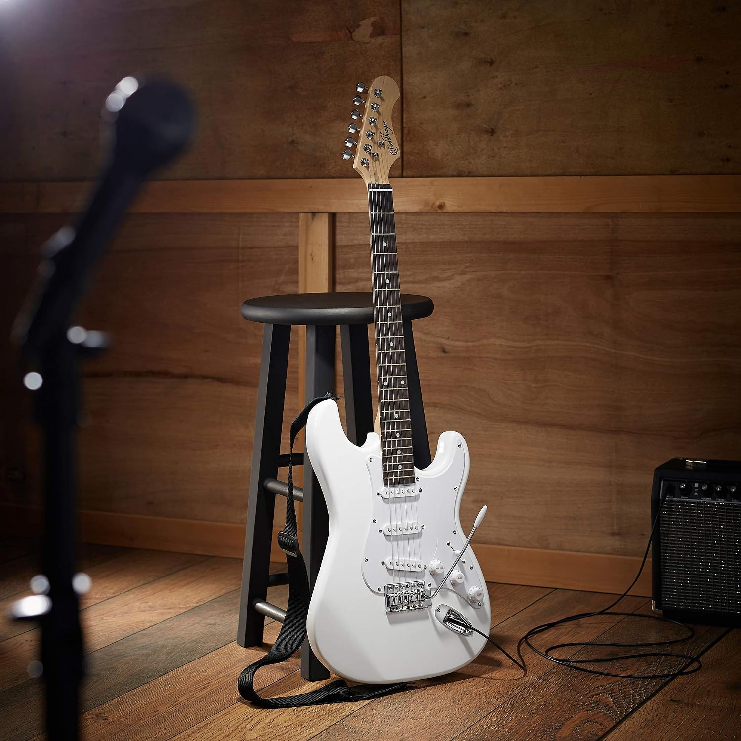 Ashthorpe 39-Inch Electric Guitar (Blue-Black), Full-Size Guitar Kit with Padded Gig Bag, Tremolo Bar, Strap, Strings, Cable, Cloth, Picks
