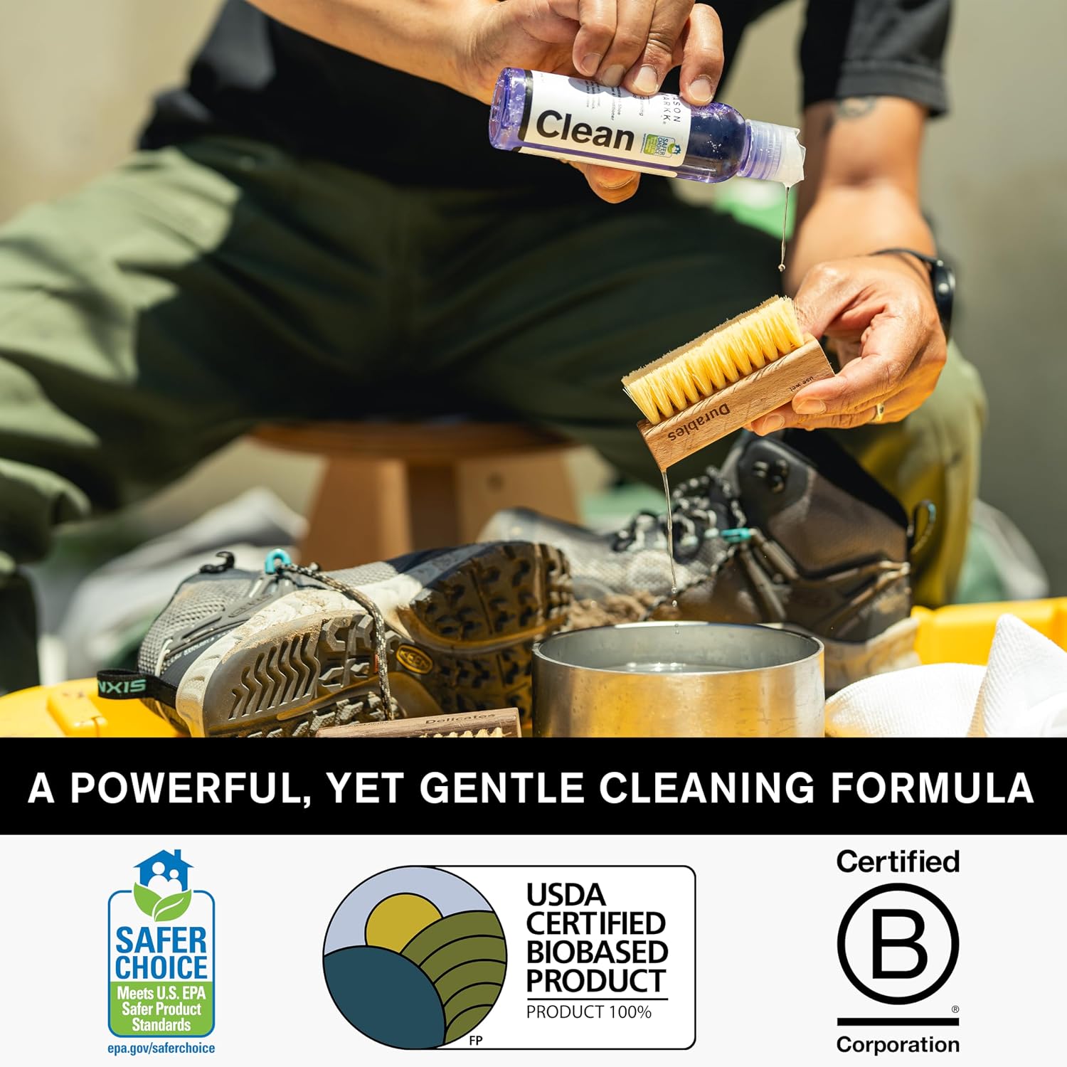 Jason Markk Essential Kit, Shoe Cleaner, 2-Piece Set, Deep Cleaning Solution & Durables Brush, Sneaker Care, Ideal for Footwear, Safe for Midsoles