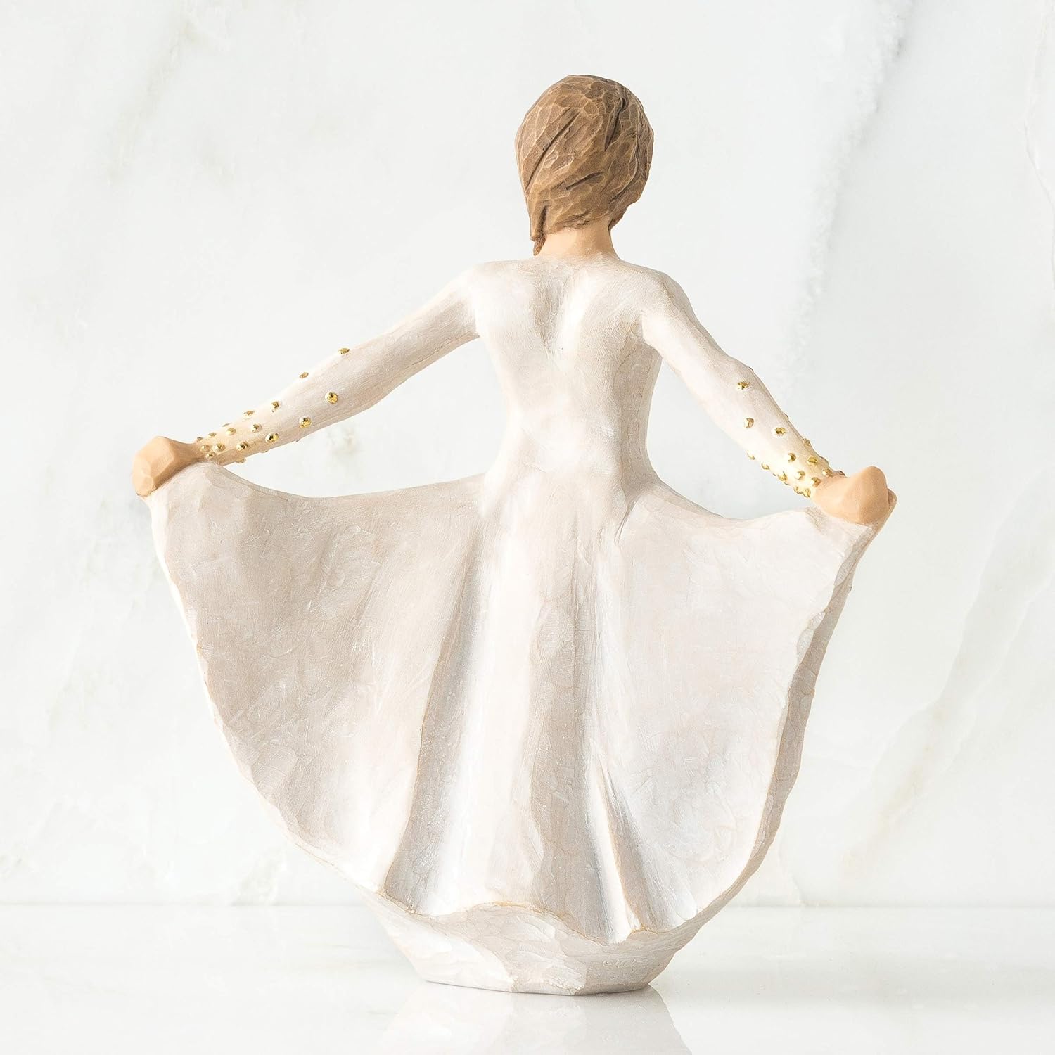 Willow Tree Magnolia, Sculpted Hand-Painted Figure | Cast from a Susan Lordi Original Carving, Meaningful Gift Celebrating Nature, Family, Home and Belonging, Fitted Gift Box