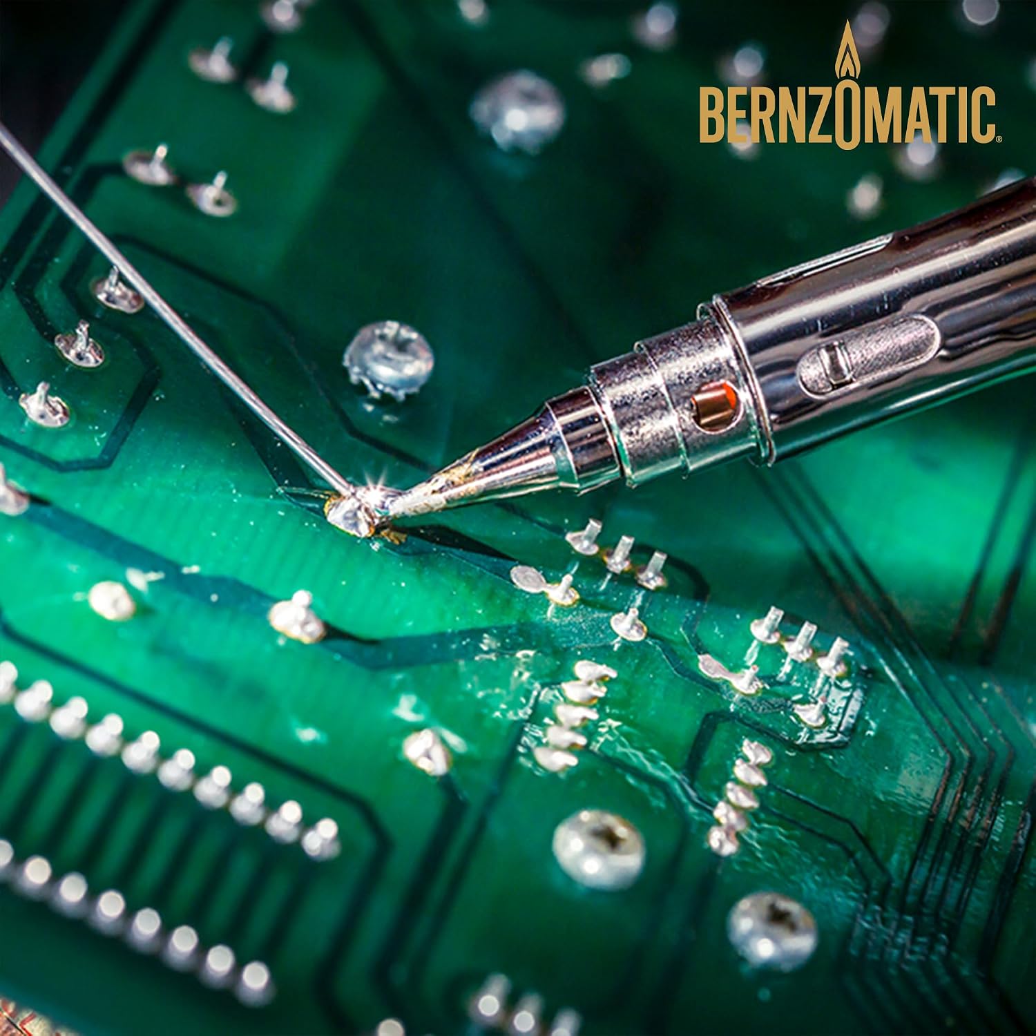 Bernz-O-Matic ST2200T Micro Flame Butane Torch Kit, Small, Black | Small Torch for Creme Brulee, Kitchen Cooking, Soldering & Jewelry Repair | Portable Mini Torch Lighter