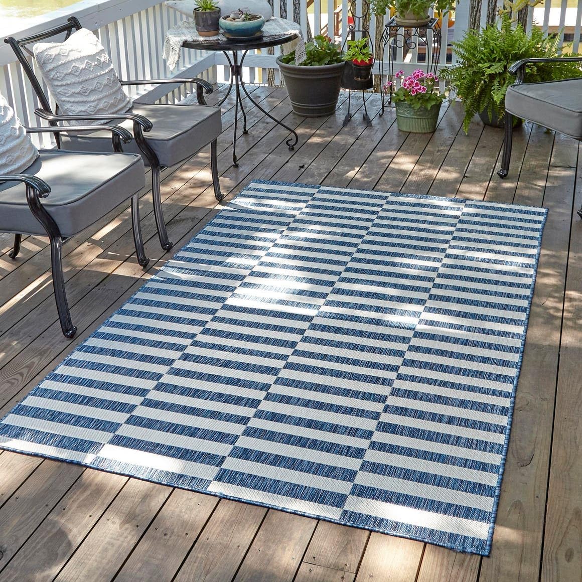 Unique Loom Outdoor Striped Collection Area Rug - Striped (7' 1" x 10' Rectangle, Taupe/Ivory)