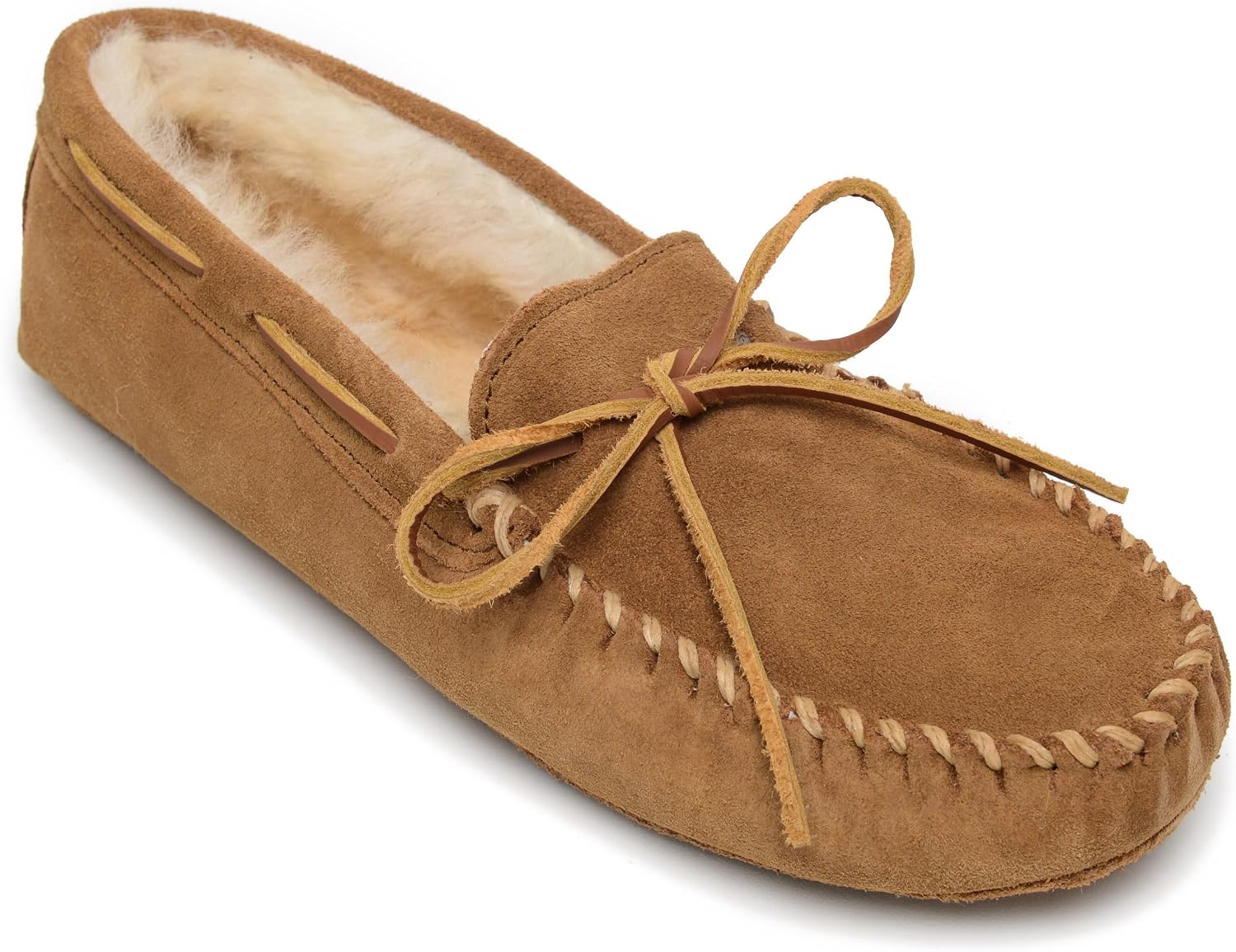 Minnetonka Men's Sheepskin Softsole Moccasin Slipper