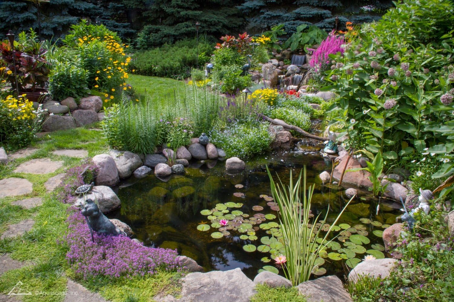 Aquascape 45 Mil EPDM Pond Liner 8 ft x 10 ft, Heavy-Duty Fish-Safe Liner for Ponds, Waterfalls, Fountains, and Water Gardens