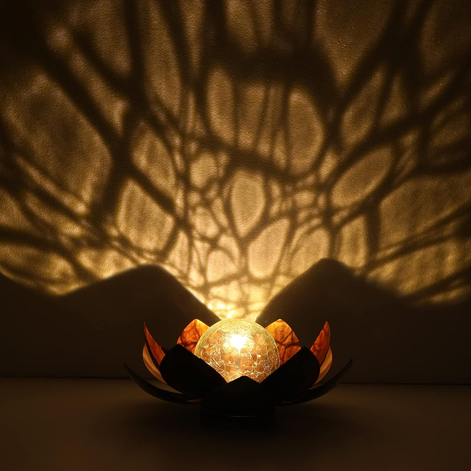 Outdoor Solar Lights, Garden Decor, Crackle Glass Globe, Waterproof Metal Lotus Flower Light for Patio, Lawn, Walkway, Tabletop, Ground