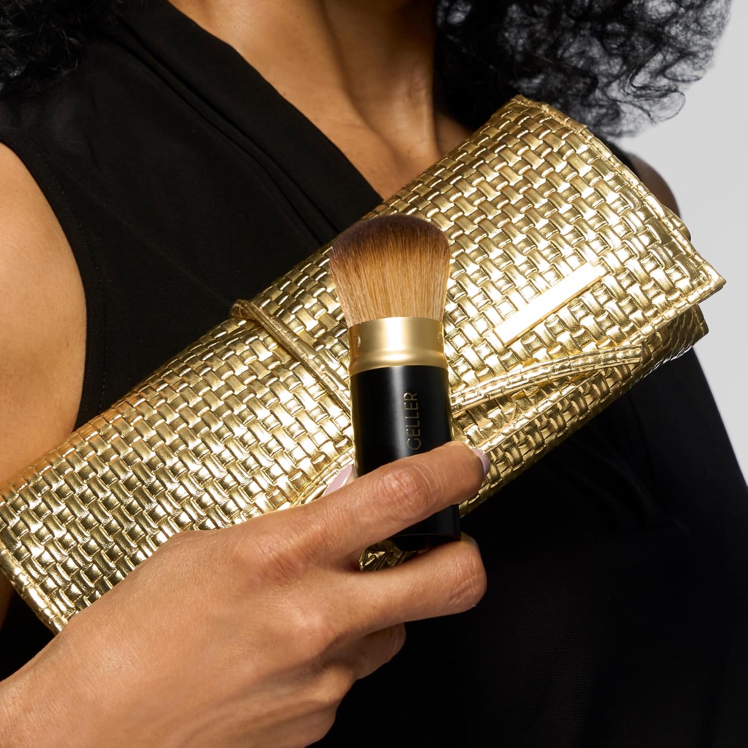 LAURA GELLER NEW YORK Makeup Brushes - Retractable Angled Kabuki Brush