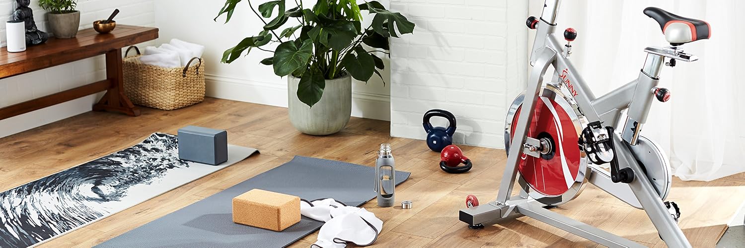 Manduka Yoga Block - Fine-Grain Block, Yoga Equipment, Home Gym Accessory, Pilates Tool, Lightweight for Travel, Extra Firm Workout Accessory with Comfortable Edges