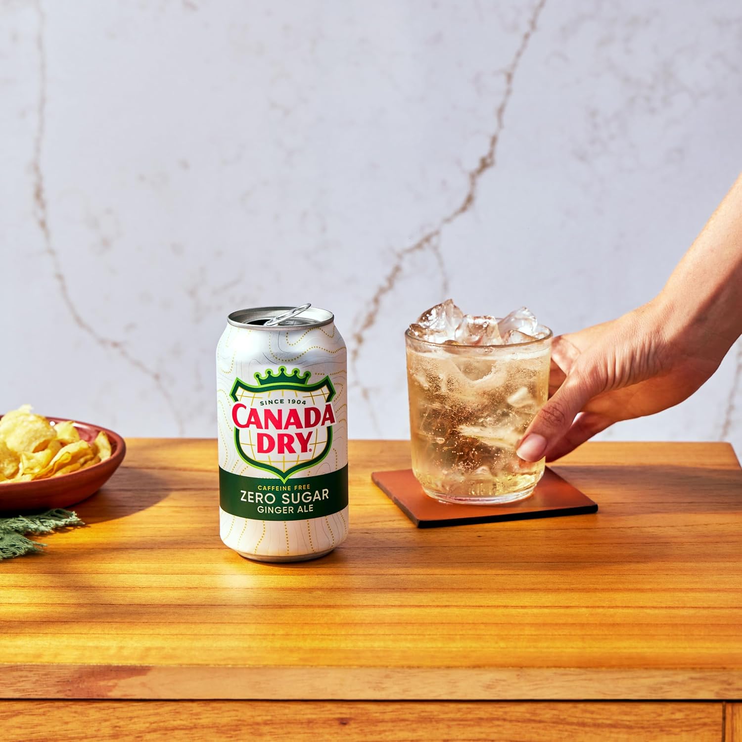 Canada Dry Ginger Ale Soda, 12 fl oz cans, 12 pack