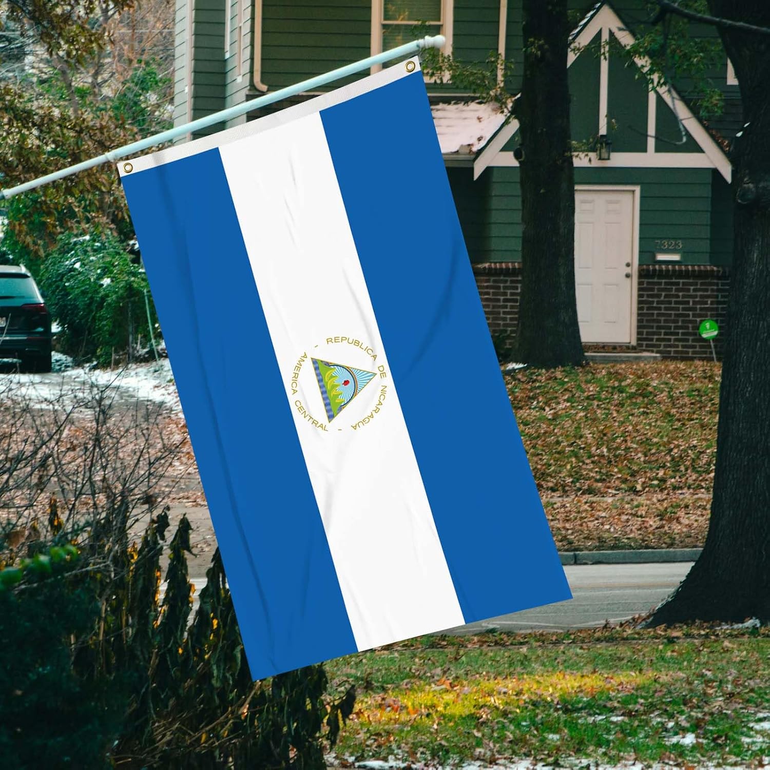 Nicaragua Flag Nicaraguan National Banner 3X5 FT Indoor Walls, Outdoor | Gardens, Decks, Car,Nicaragua Flags Decorations