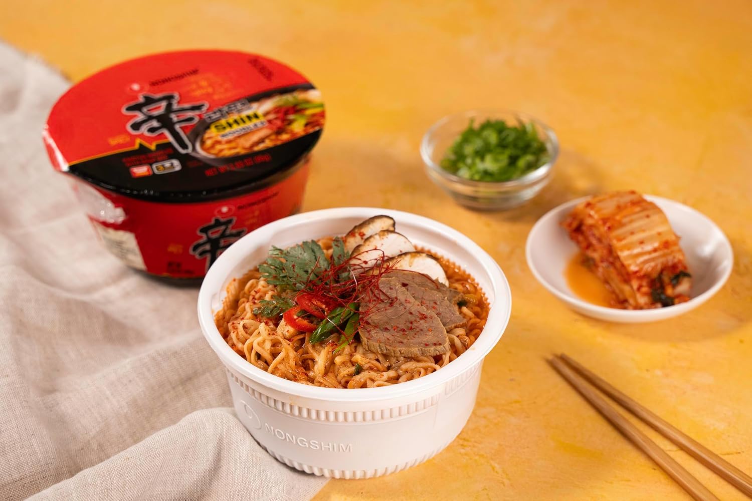 Nongshim Shin Ramyun Bowl Noodles, Spicy Korean Signature Instant Ramyun, Rich Beef Flavored Broth, Quick and Easy, Microwaveable Bowl, 3.03 oz (Pack of 12)
