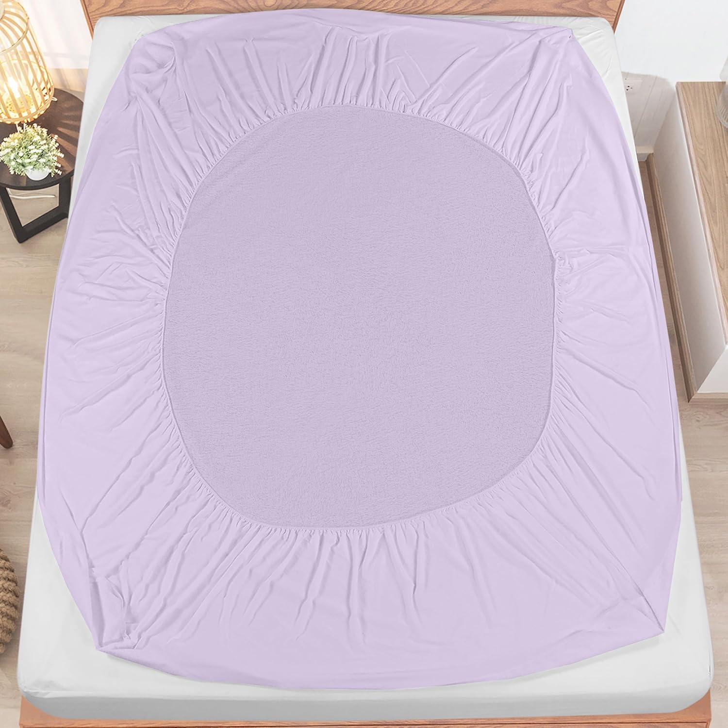 Waterproof Queen Size Mattress Protector fits Upto 17" deep Mattresses | Utopia Bedding 200 GSM Soft & Breathable Mattress Cover, Dirt-Proof, Noiseless, Machine Washable Fitted Sheet Style, White