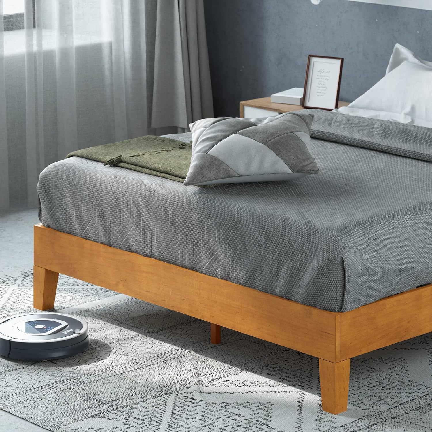 ZINUS Vivek Deluxe Wood Platform Bed Frame with Headboard, Wood Slat Support, No Box Spring Needed, Easy Assembly, Queen | Slatted Headboard, Wood Slat Support, No Box Spring Needed, Contemporary Design, Easy Assembly
