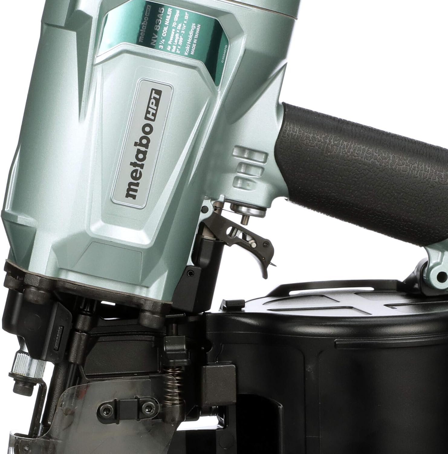 Metabo HPT Coil Framing Nailer | Pro Preferred Brand of Pneumatic Nailers | 15 Degree Magazine | Accepts 2-Inch up to 3-1/4-Inch Nails | Ideal for