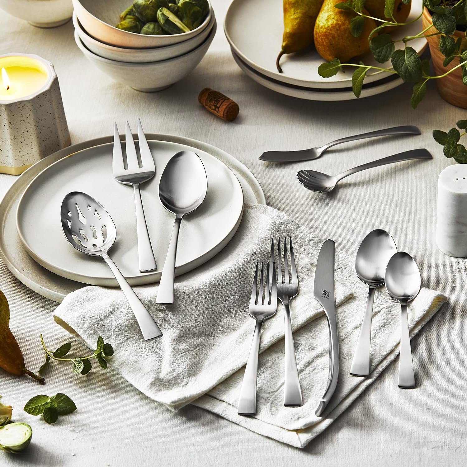 ZWILLING J.A. Henckels Bellasera (matte finish) 45-pc Satin Flatware Set, 18/10 Stainless Steel, Satin Finish (not polished)