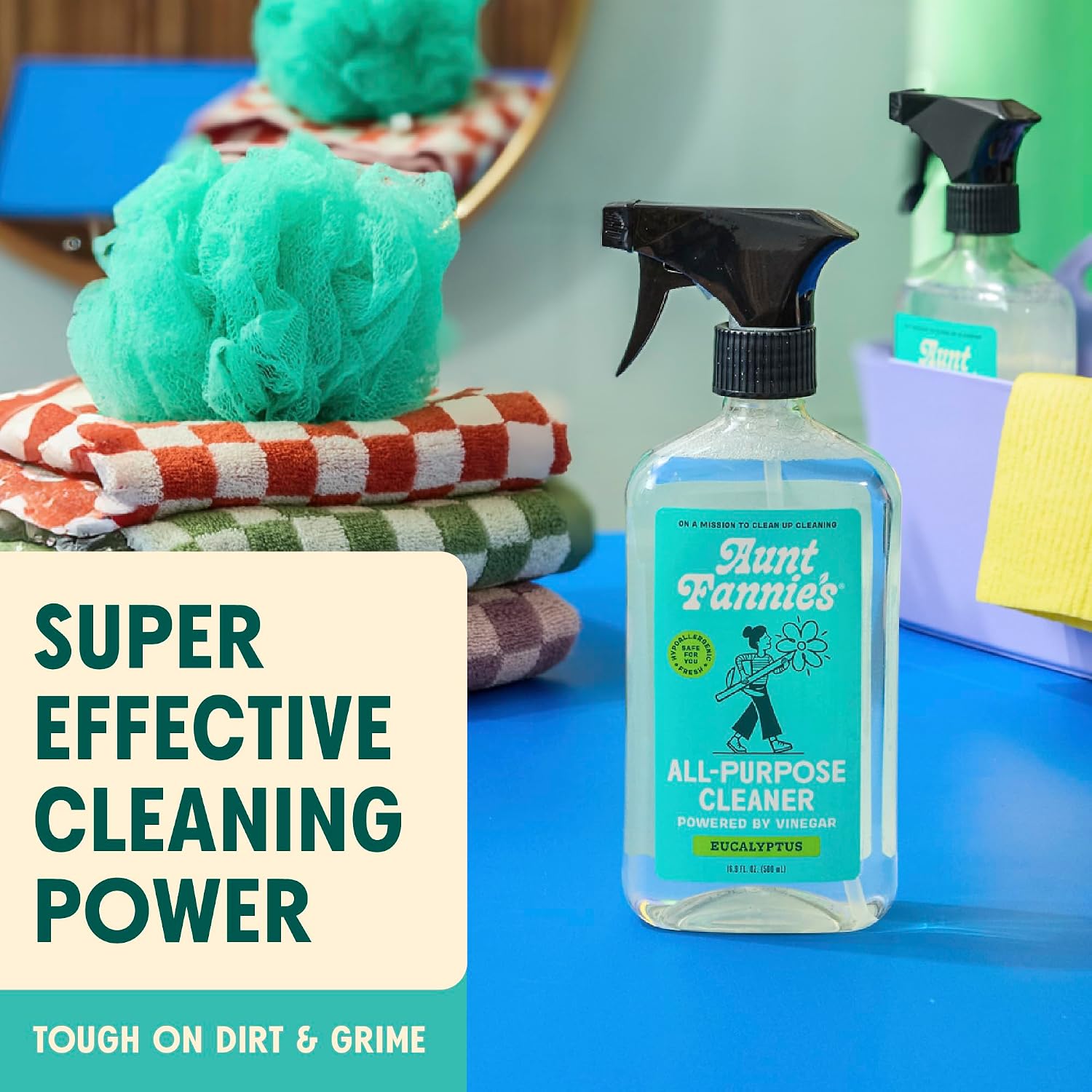 Aunt Fannie's All Purpose Vinegar Cleaner Spray, Lavender, Pack of 1 | Cuts Grease & Grime, No Harsh Residue, Safe for Kitchens Bathrooms Windows Counters & Sealed Areas, Kid and Pet Safe