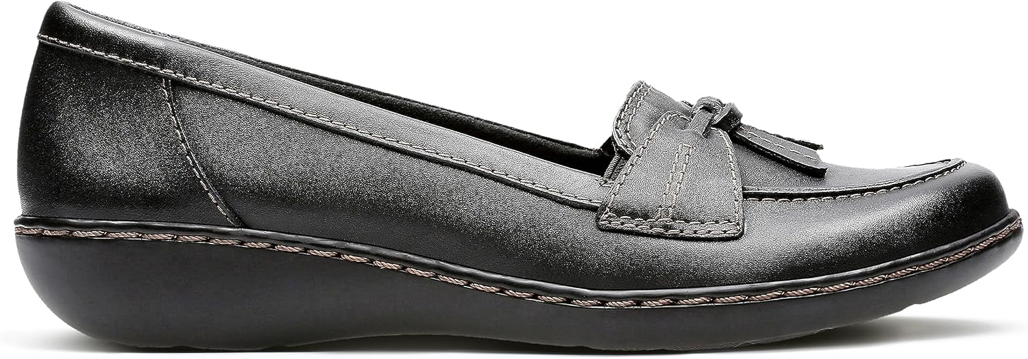 Clarks Women's Ashland Bubble Slip On Loafers