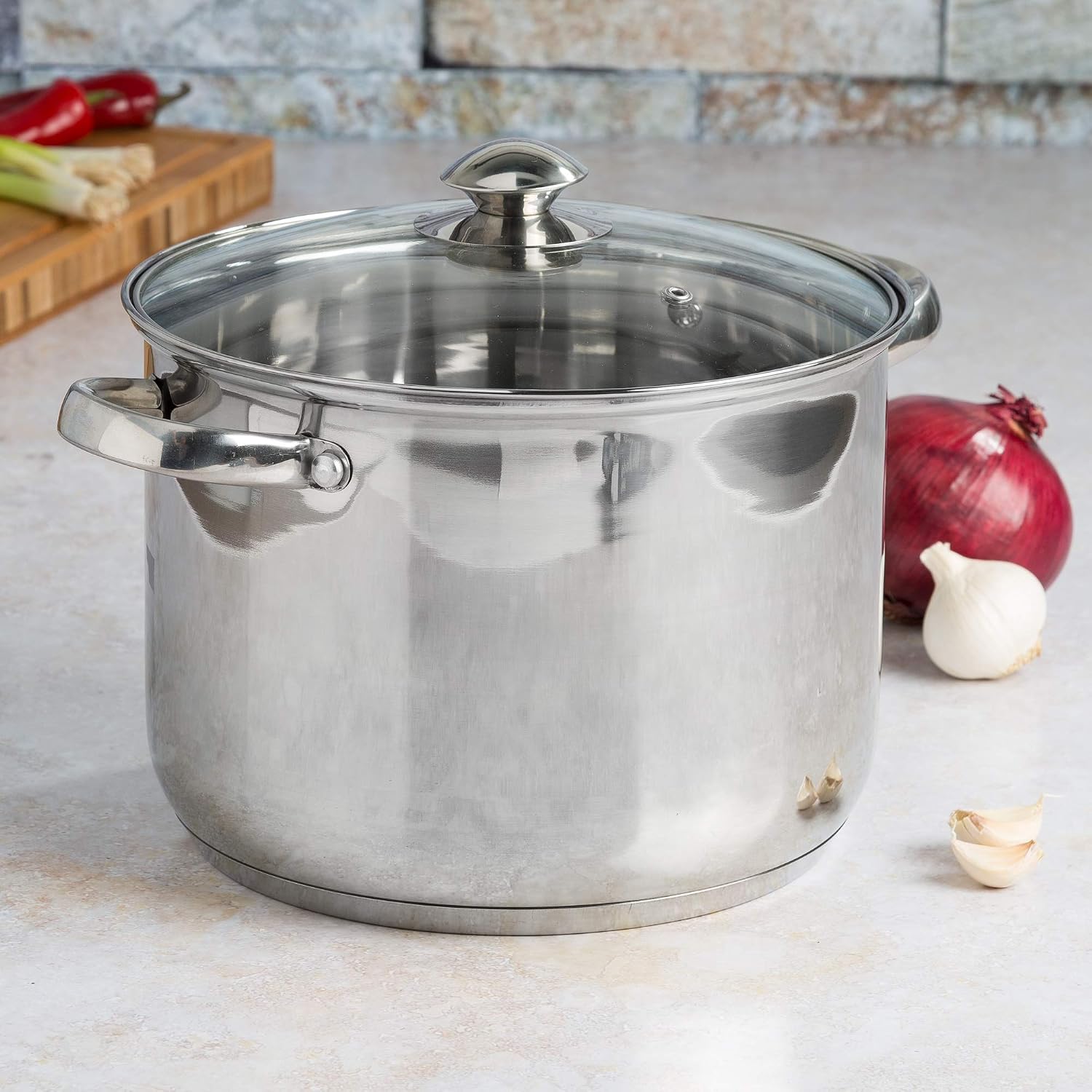Ecolution Stainless Steel Sauce Pan, Encapsulated Induction Ready Cooking Pot with Glass Lid, Oven Safe, Dishwasher Safe Soup Pot, 2-Quart