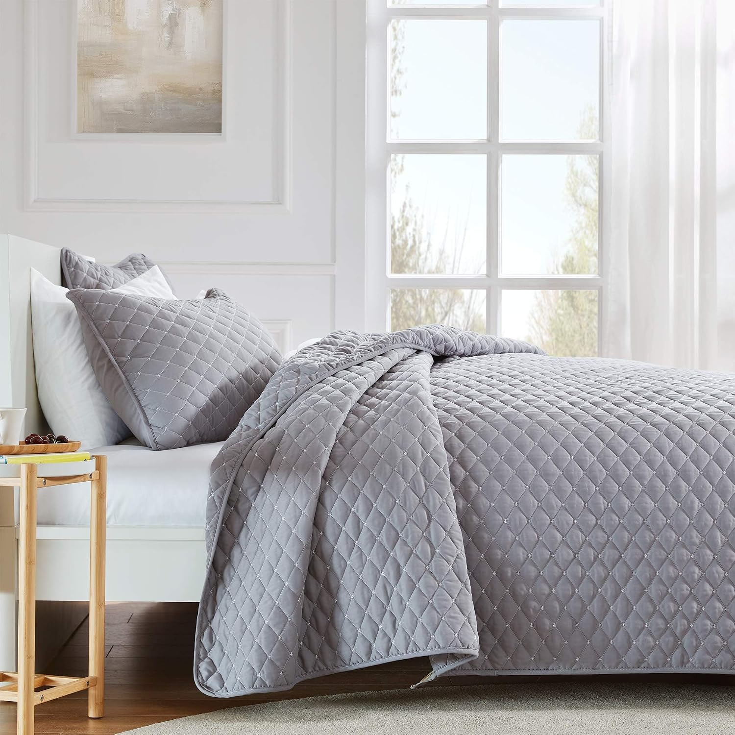 SLEEP ZONE 3-Piece Printed Quilt Set - Full/Queen Size - Lightweight Reversible Bedding Coverlet Set for All Season (Classic Paisley Pattern)