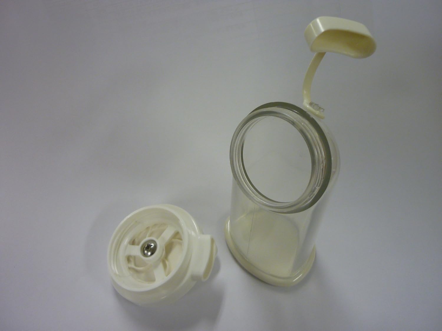1 X New Asvell Plastic Sesame Grinder Made In Japan, White