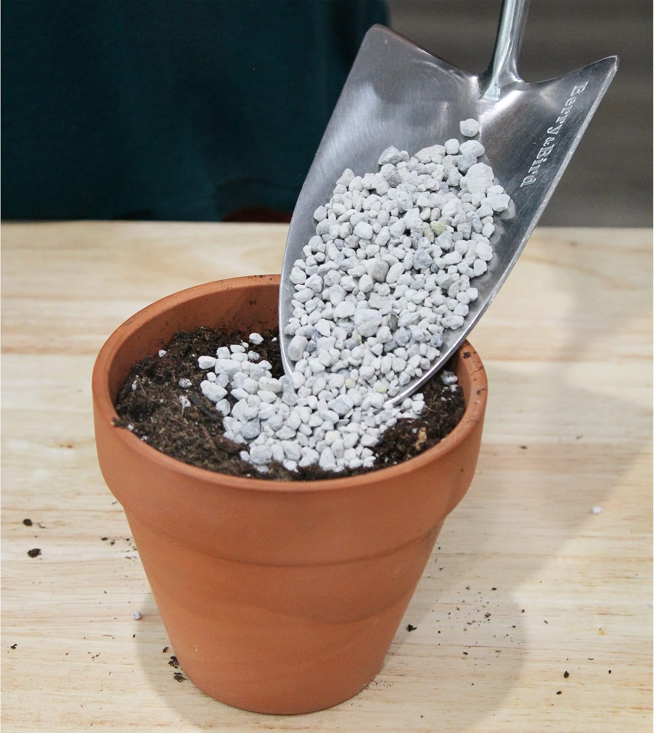 Planting Mix for Plant Propagation (4 Quarts), Hand Blended Soilless Mix for Propagating Plants, House Plants, and More