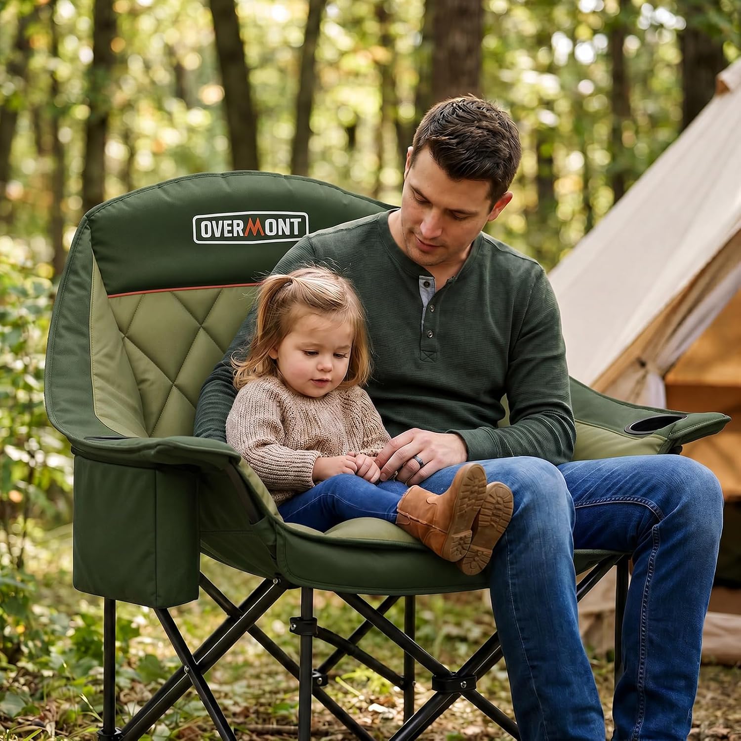 Overmont Oversized XL Camping Chair for Adults - 500lbs Support Heavy-Duty Padded Folding Chair with Side Pocket Cup Holder Cooling Bag for Outdoor Sports Garden Beach Fishing Lawn Black
