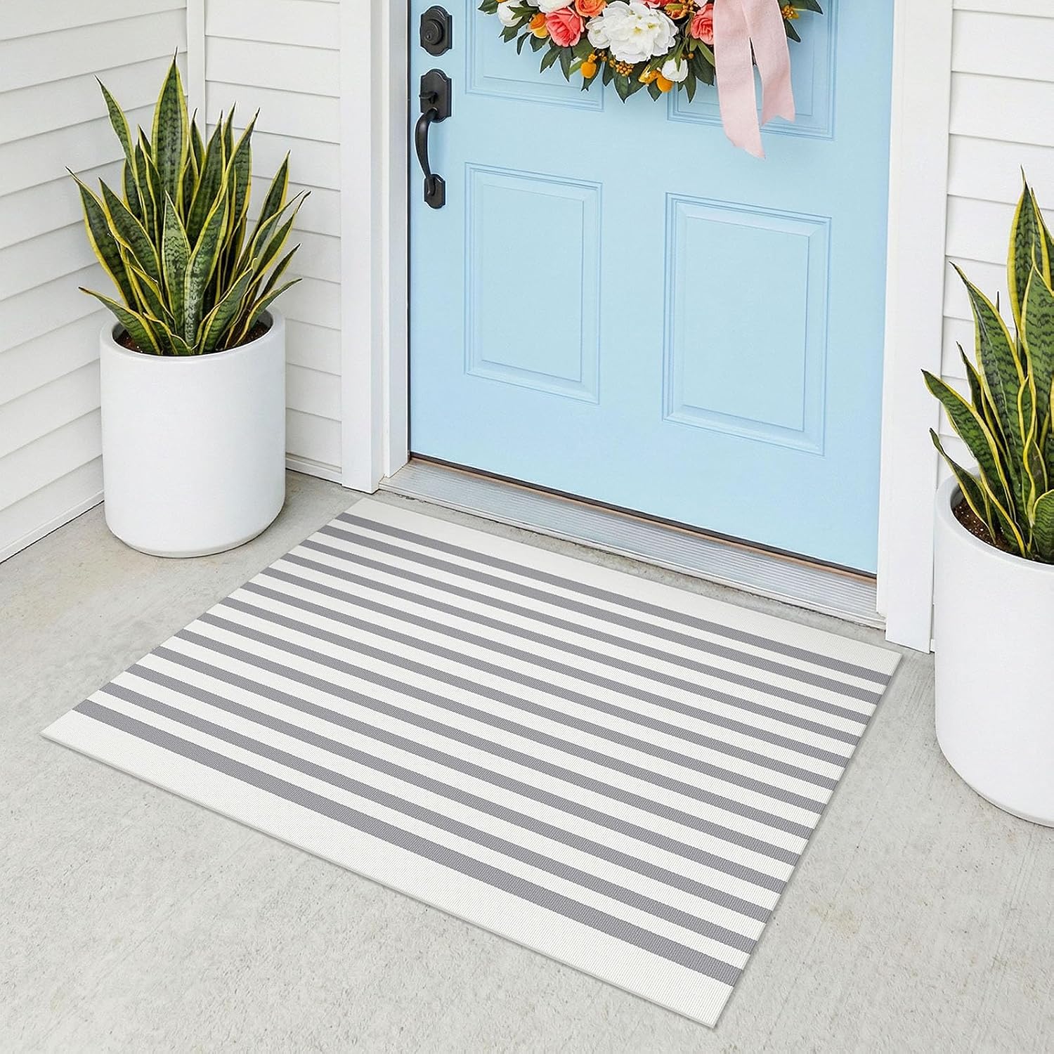 KOZYFLY Black and White Area Rug 3x5 Ft Washable