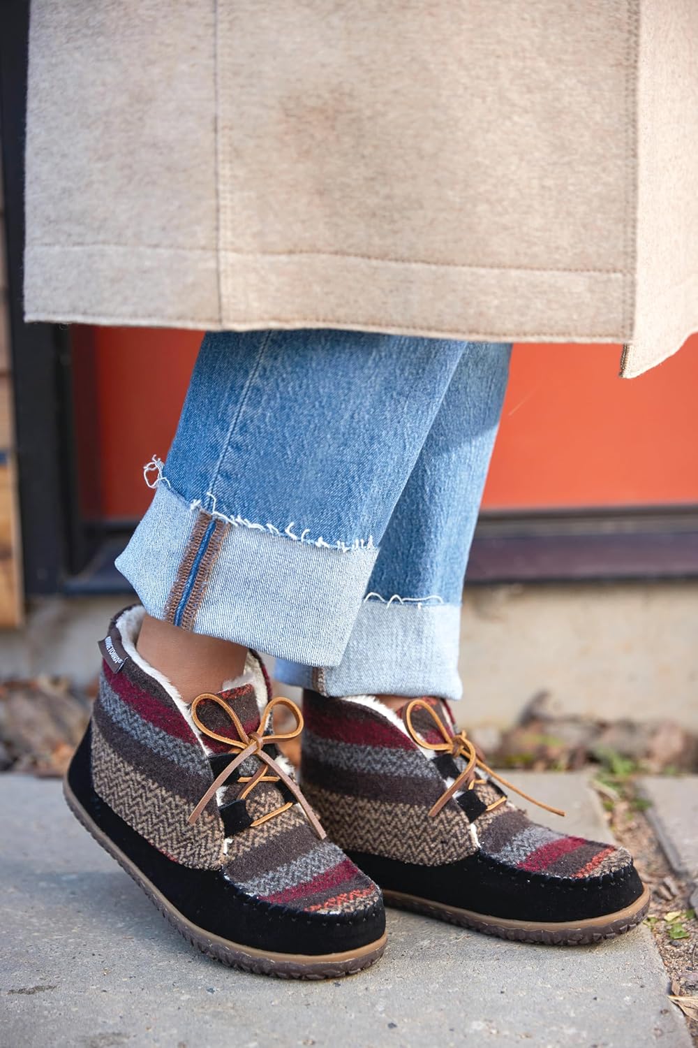 Minnetonka Women's Torrey Bootie Slipper