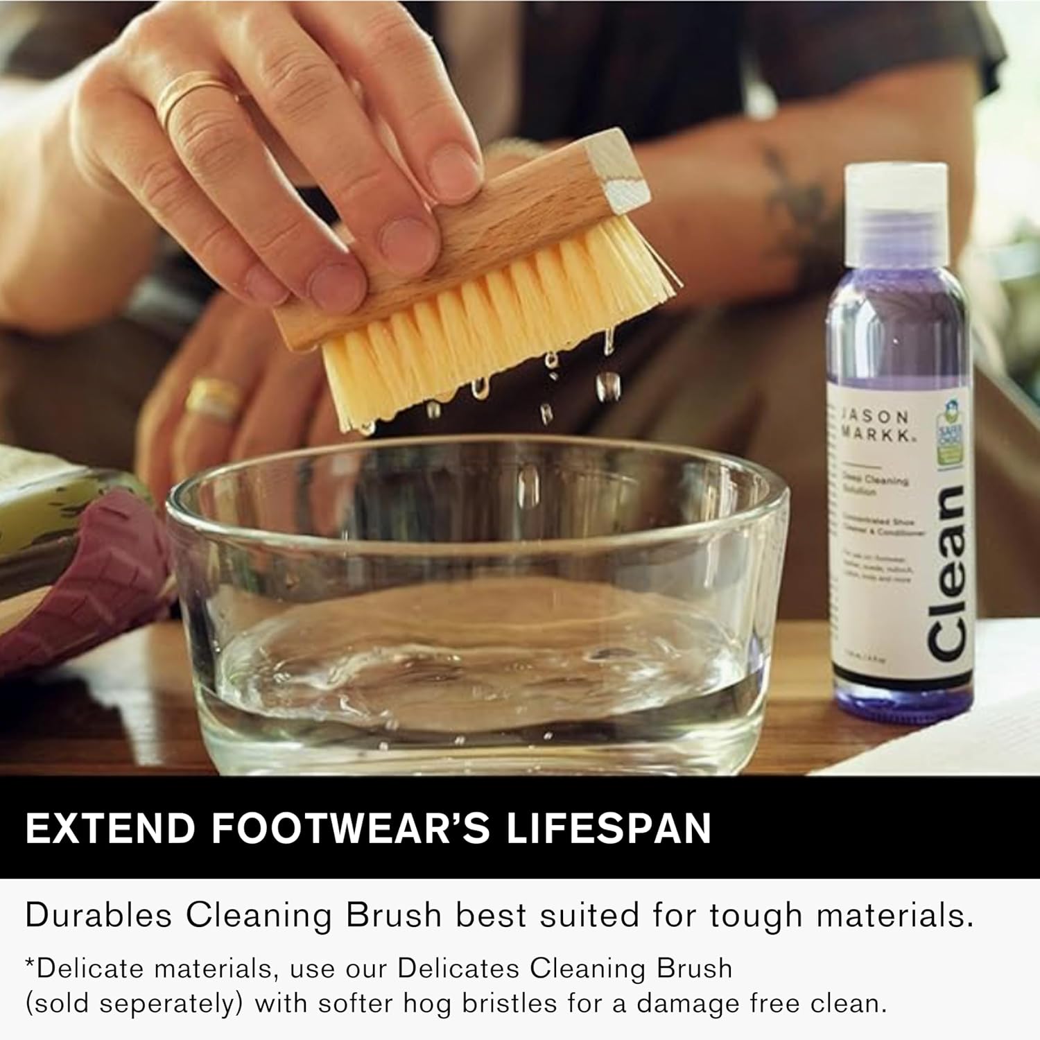 Jason Markk Essential Kit, Shoe Cleaner, 2-Piece Set, Deep Cleaning Solution & Durables Brush, Sneaker Care, Ideal for Footwear, Safe for Midsoles