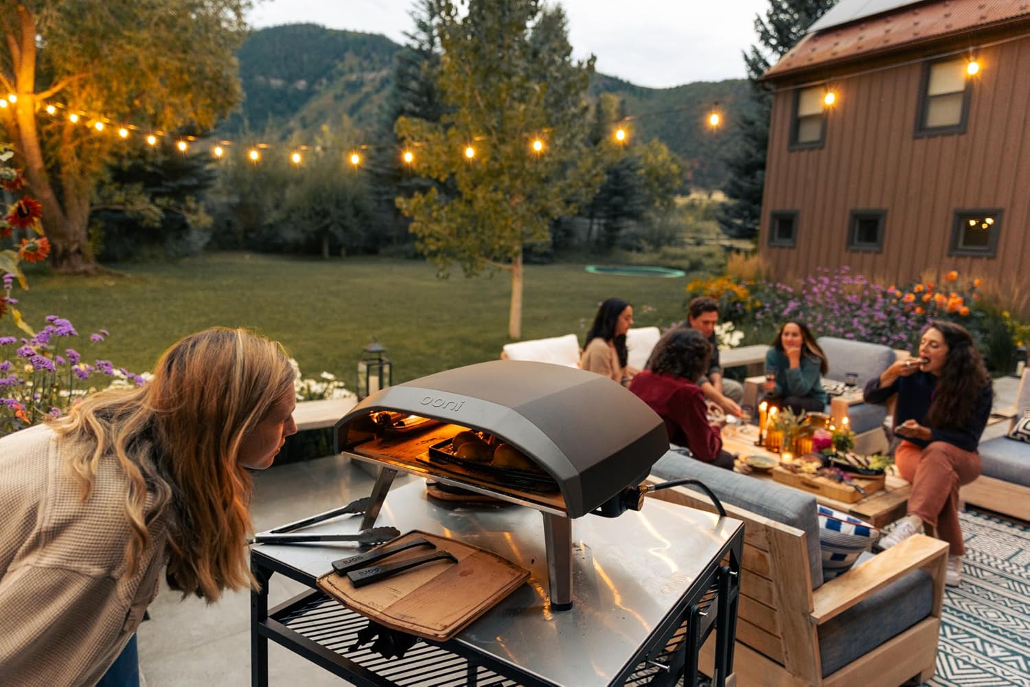 Ooni Koda 16 Propane Gas Pizza Oven – 16" Gas Powered Outdoor Oven with 28 mBar Regulator and Gas Hose