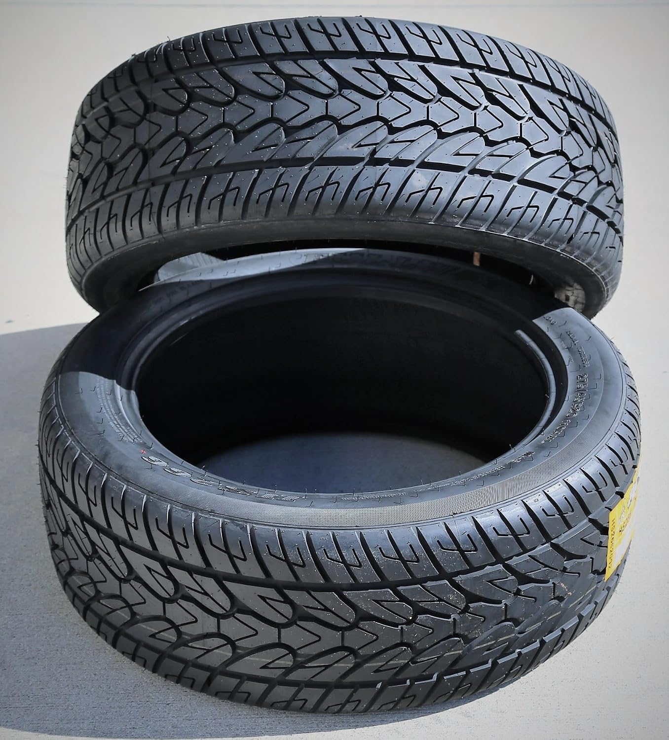 Fullway HS266 275/55R20 117H All Season XL Performance 20 inch Tire