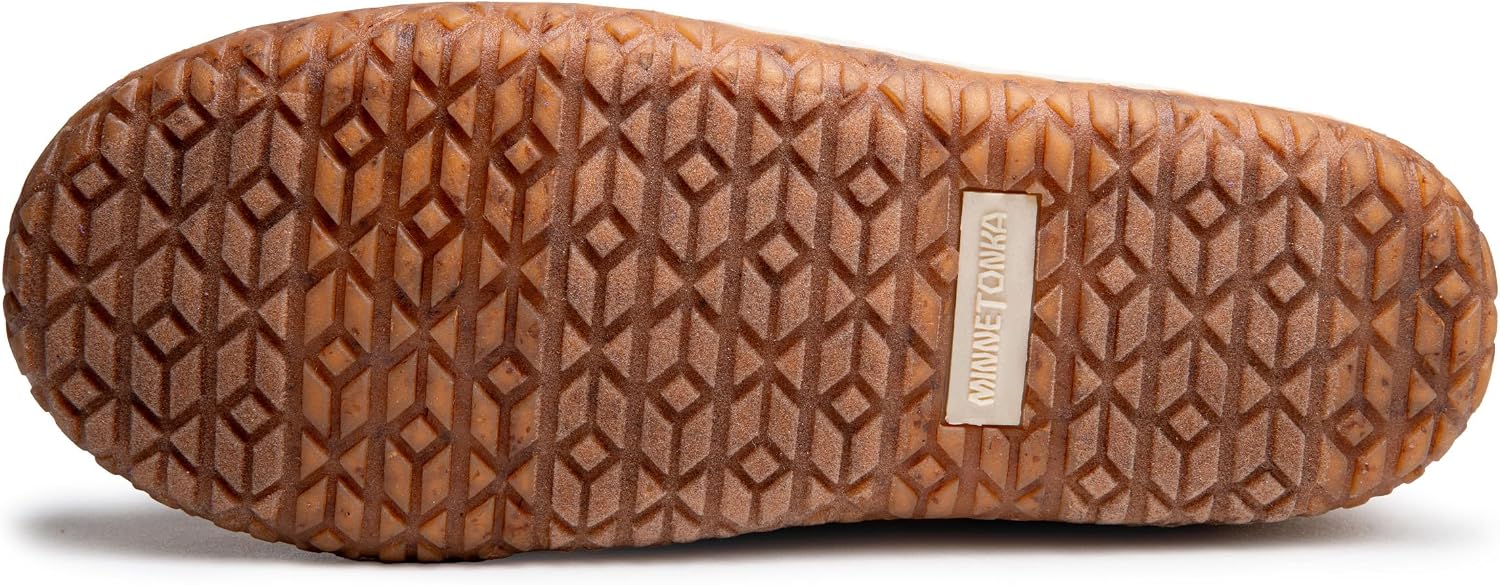 Minnetonka Women's Torrey Bootie Slipper