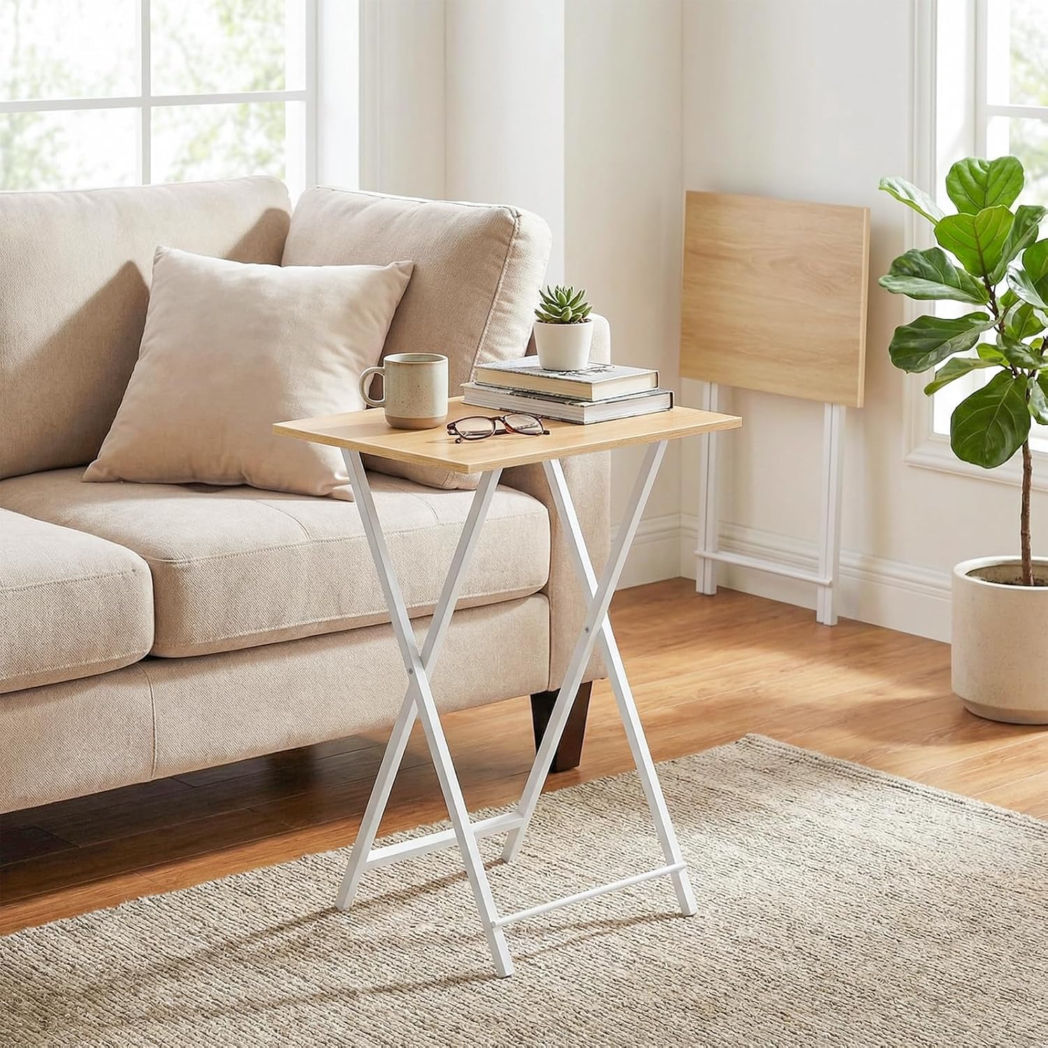 HOOBRO Folding TV Table, TV Tray, Stable Snack Table for Small Space, Portable Sofaside Desk, Easy Assembly and Storage