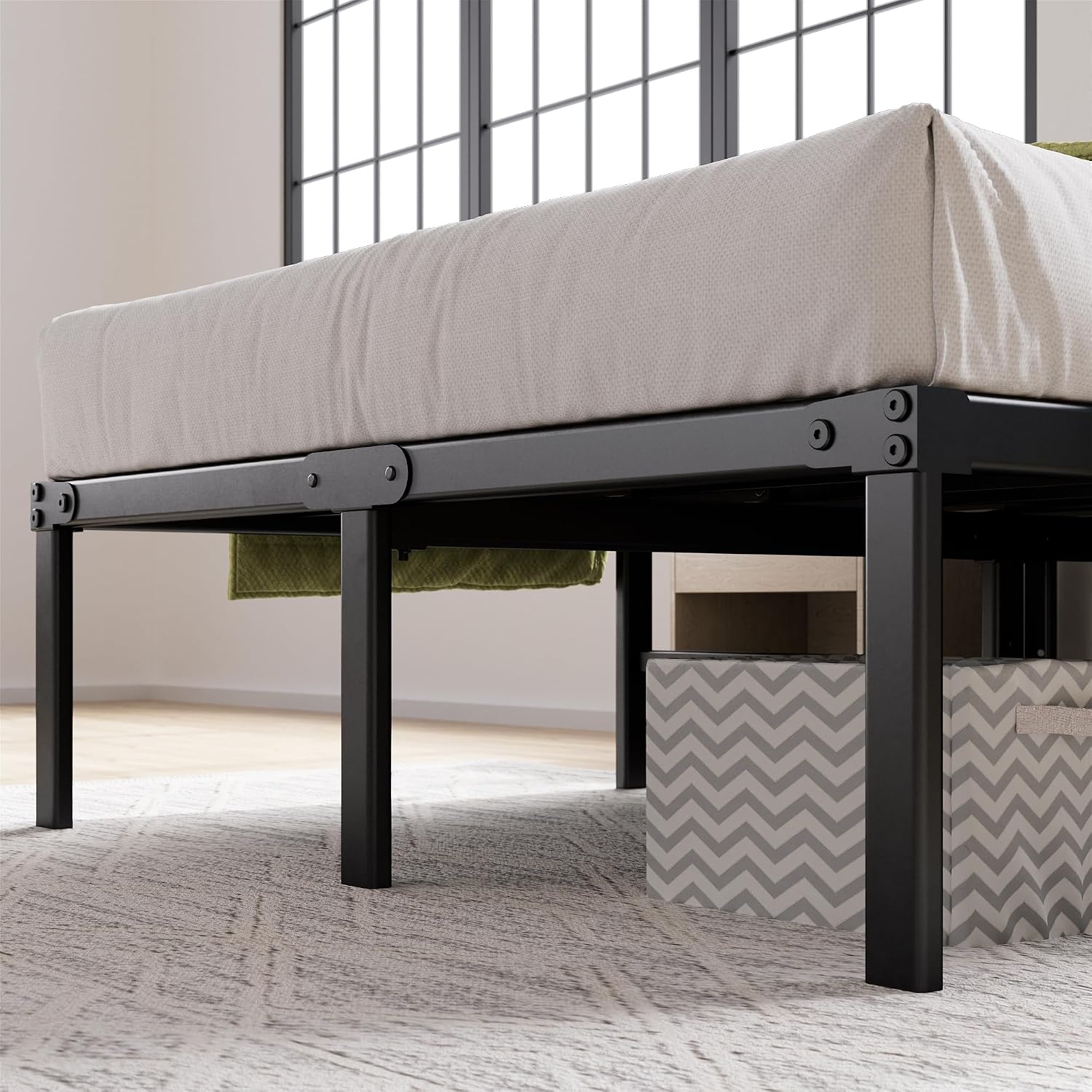 ZINUS Van 16 Inch Metal Platform Bed Frame / Steel Slat Support / No Box Spring Needed / Easy Assembly, Full
